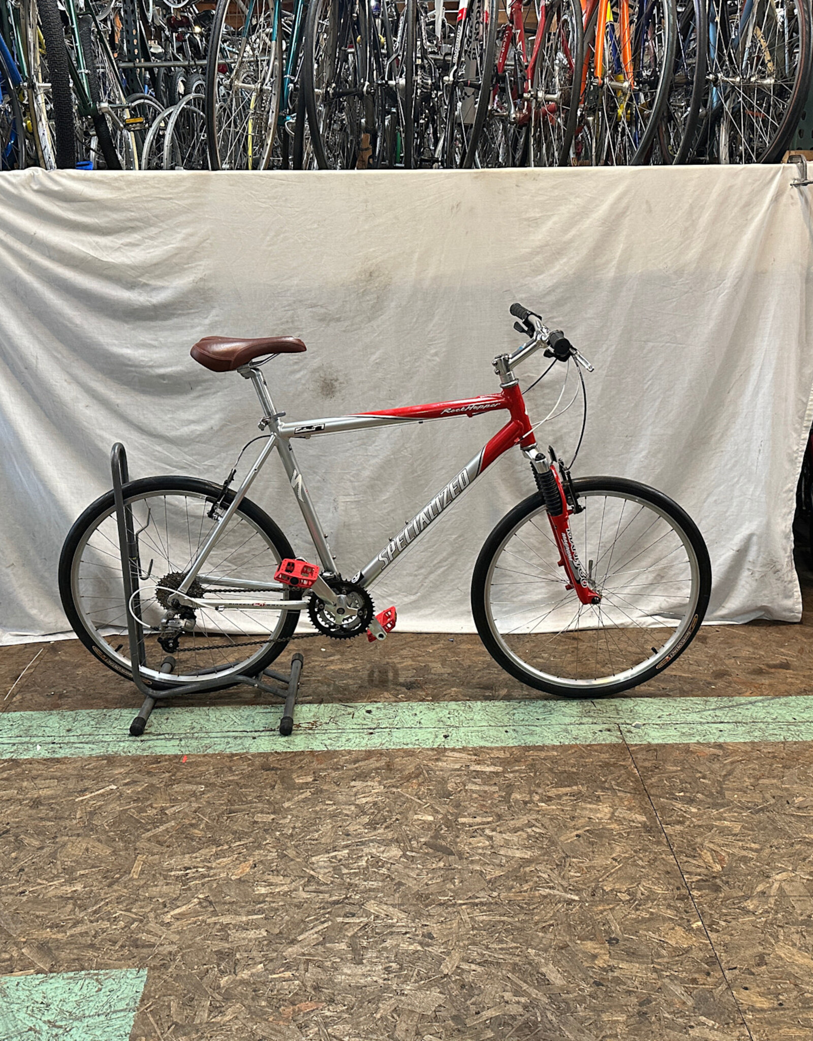 21"  Specialized Rockhopper (1234 I3U)