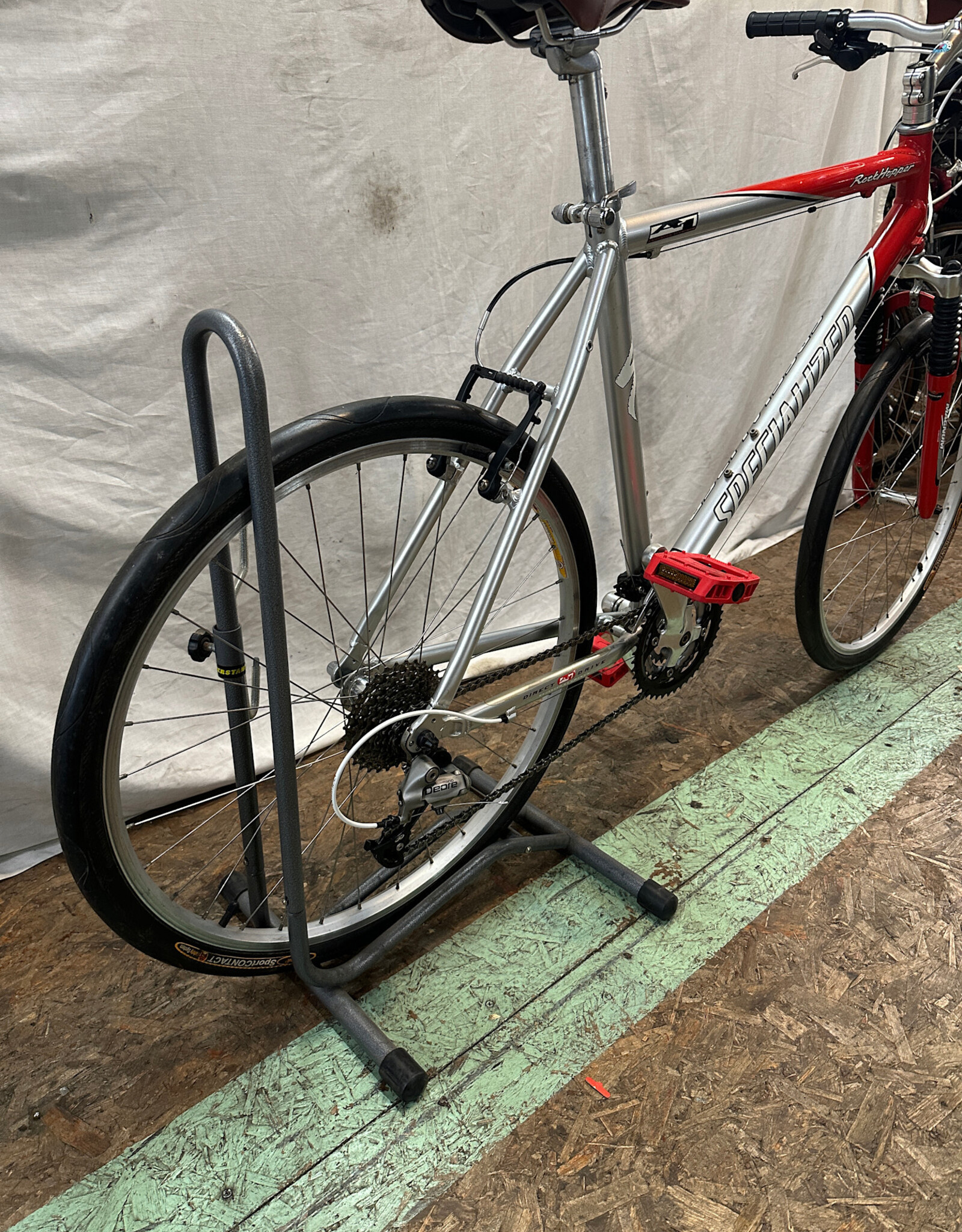 21"  Specialized Rockhopper (1234 I3U)