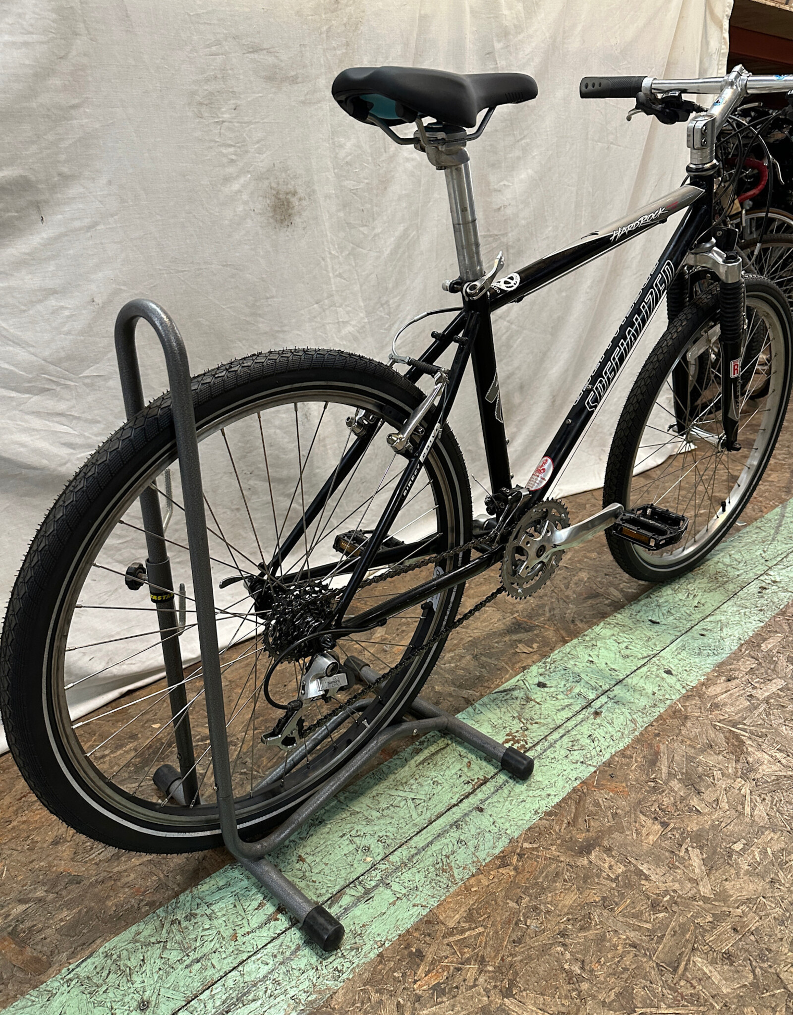 17"  Specialized HardRock Comp (3959 H2L)