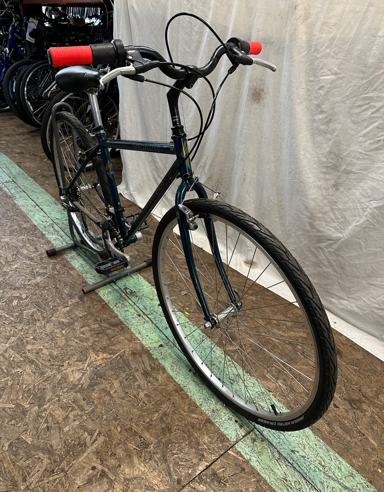 16.5" Specialized Crossroads (5147 K2U)