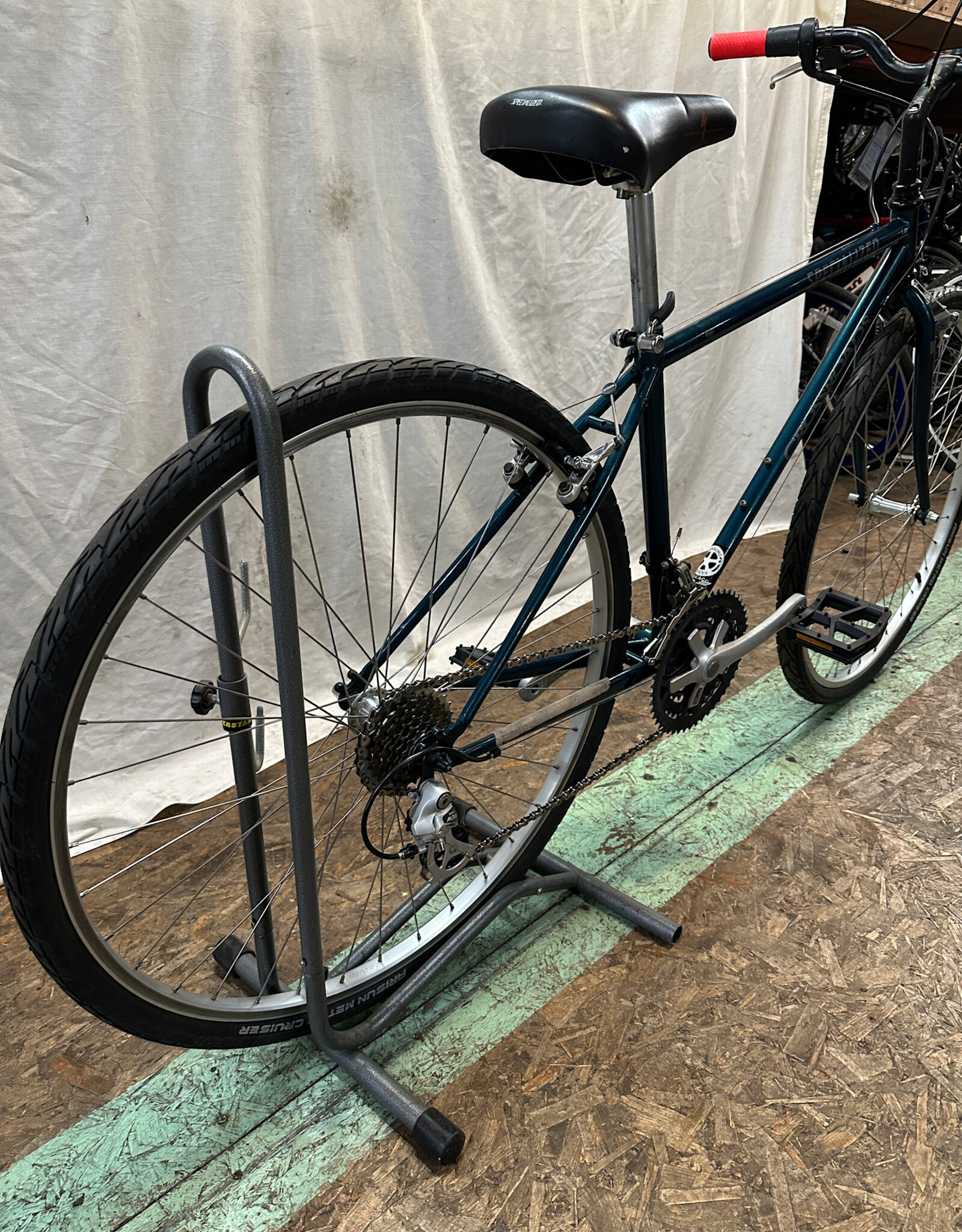 16.5" Specialized Crossroads (5147 K2U)