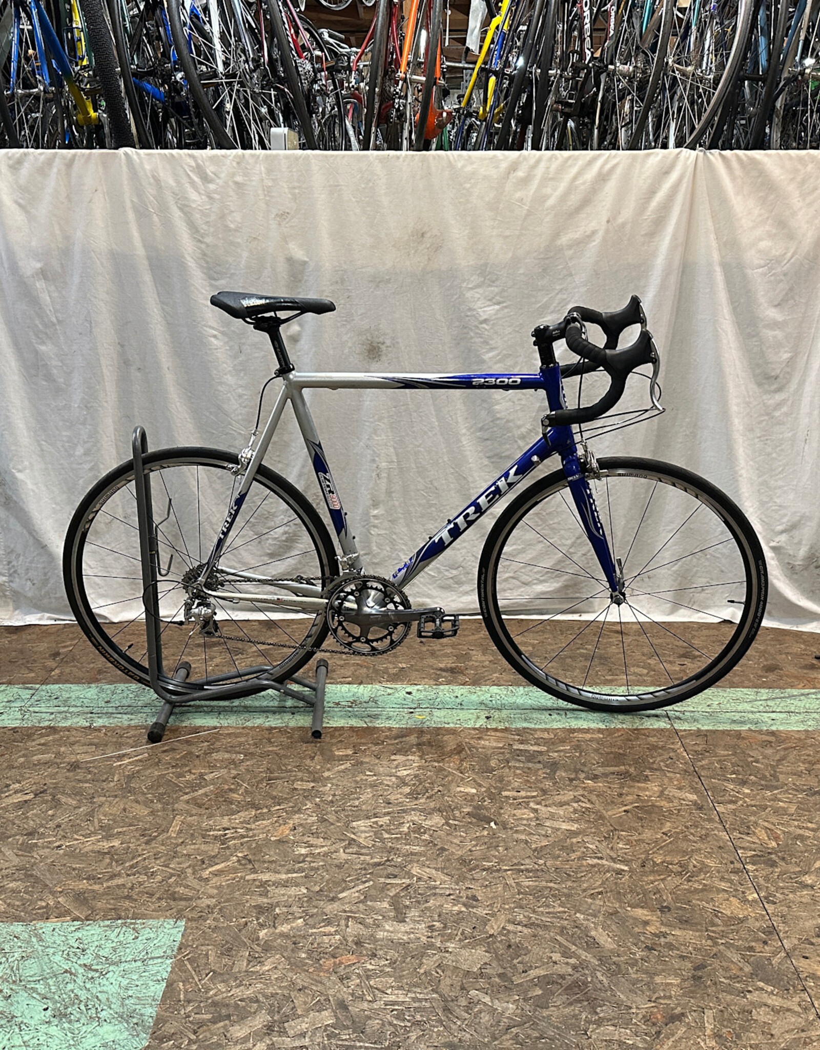 62cm Trek 2300 (0625 H2U)