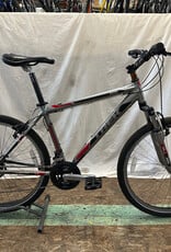 18" Trek 3500 (224G B2U)