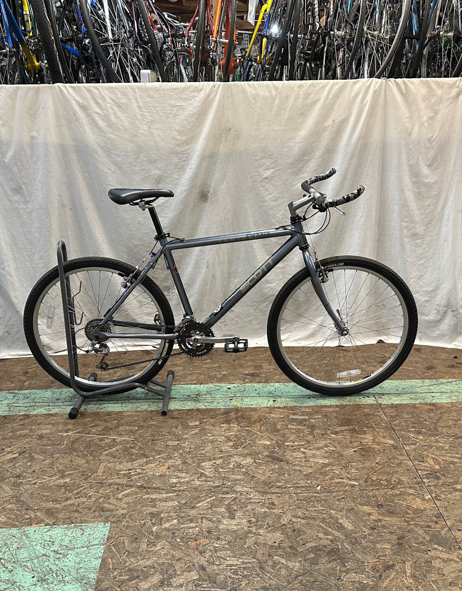Scott 17" Scott Vantage M15 (0410 H4U)