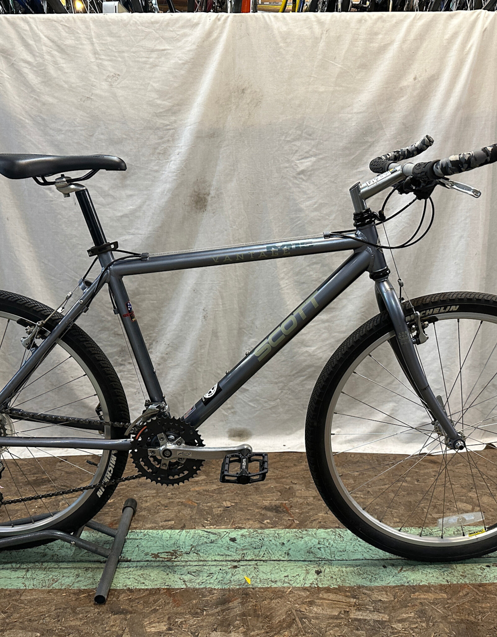 Scott 17" Scott Vantage M15 (0410 H4U)