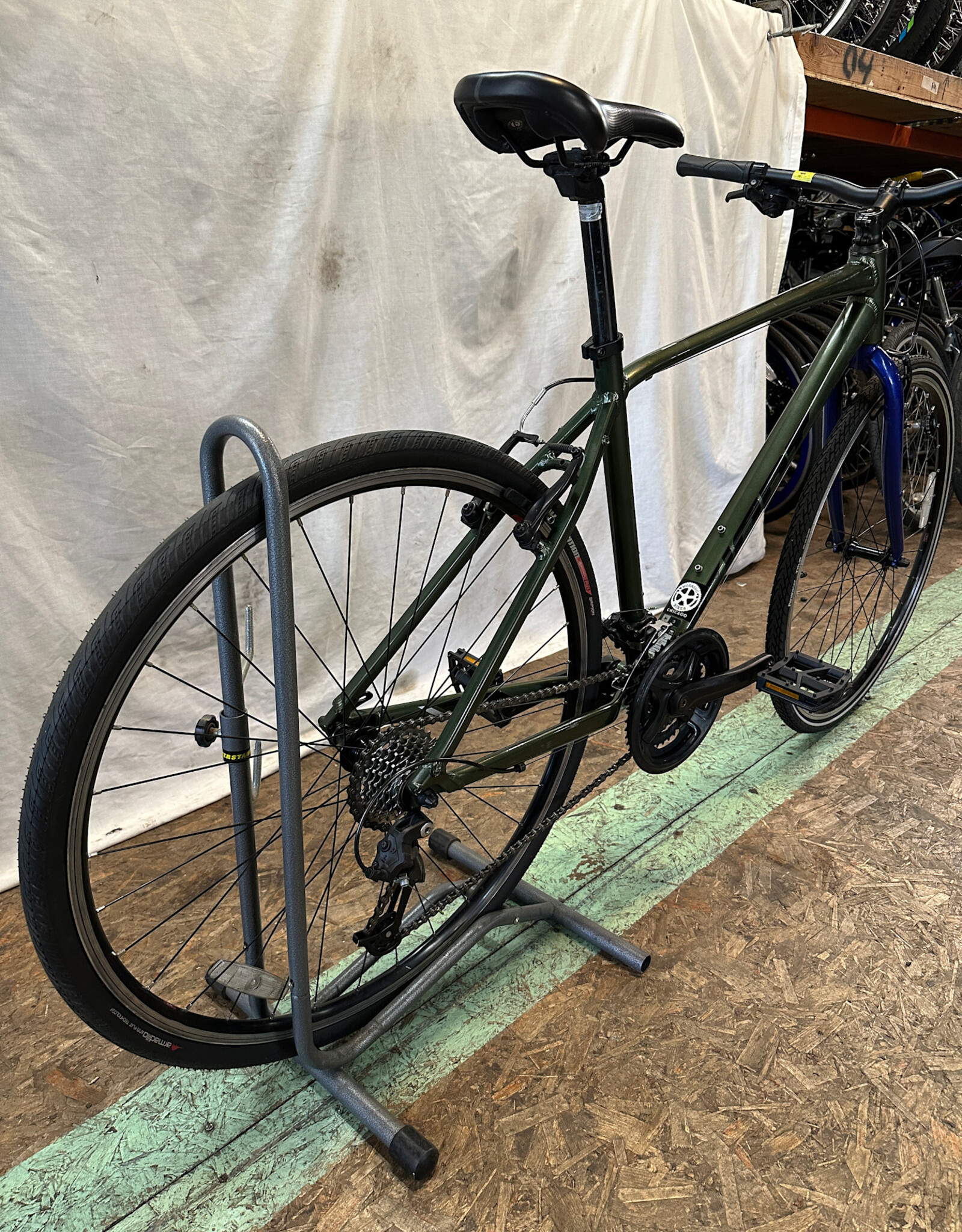 19" Giant Escape (4975 B4L)