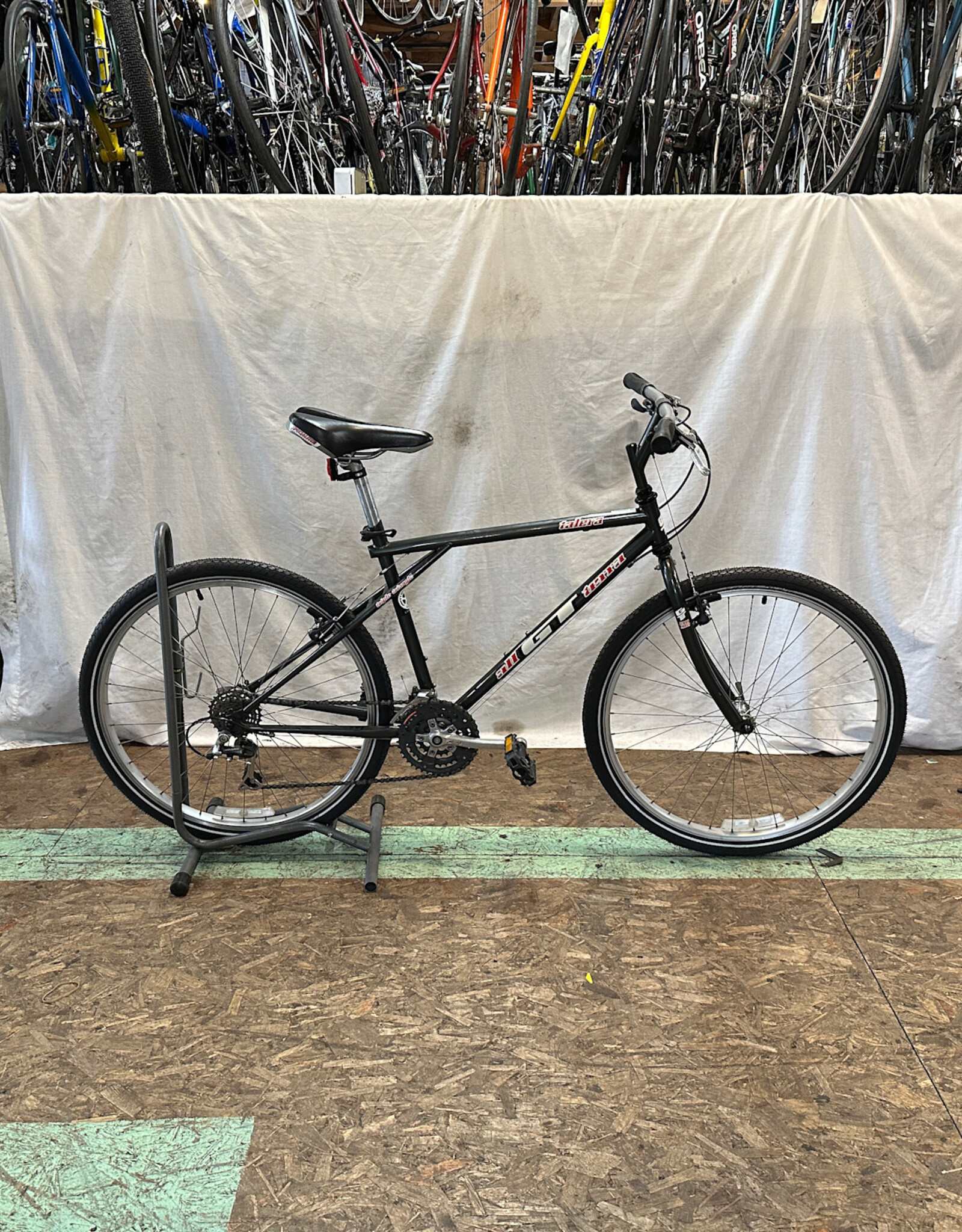GT 18"  GT All Terra (6683 B4L)