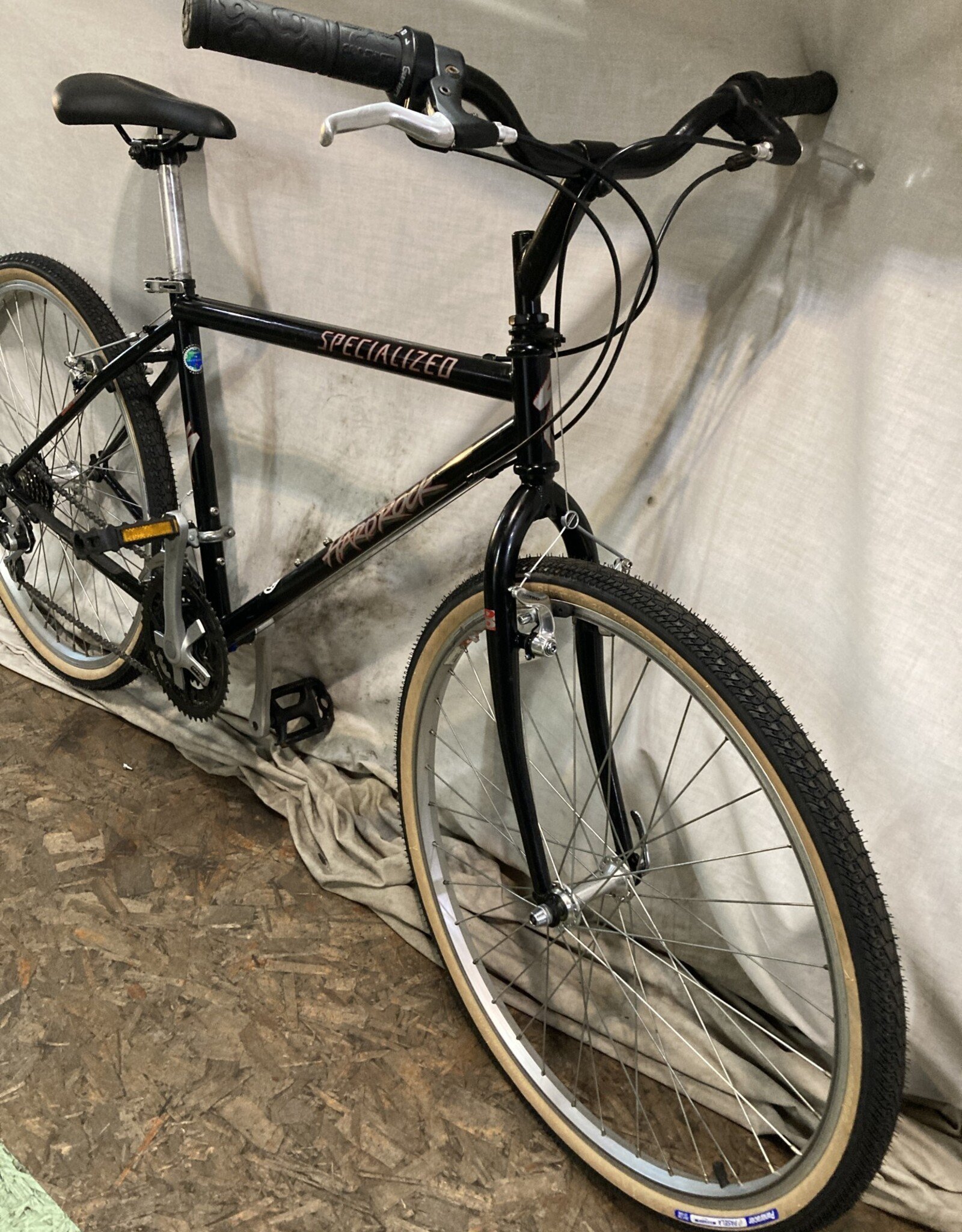 17" Specialized Hardrock (NV9W E2)