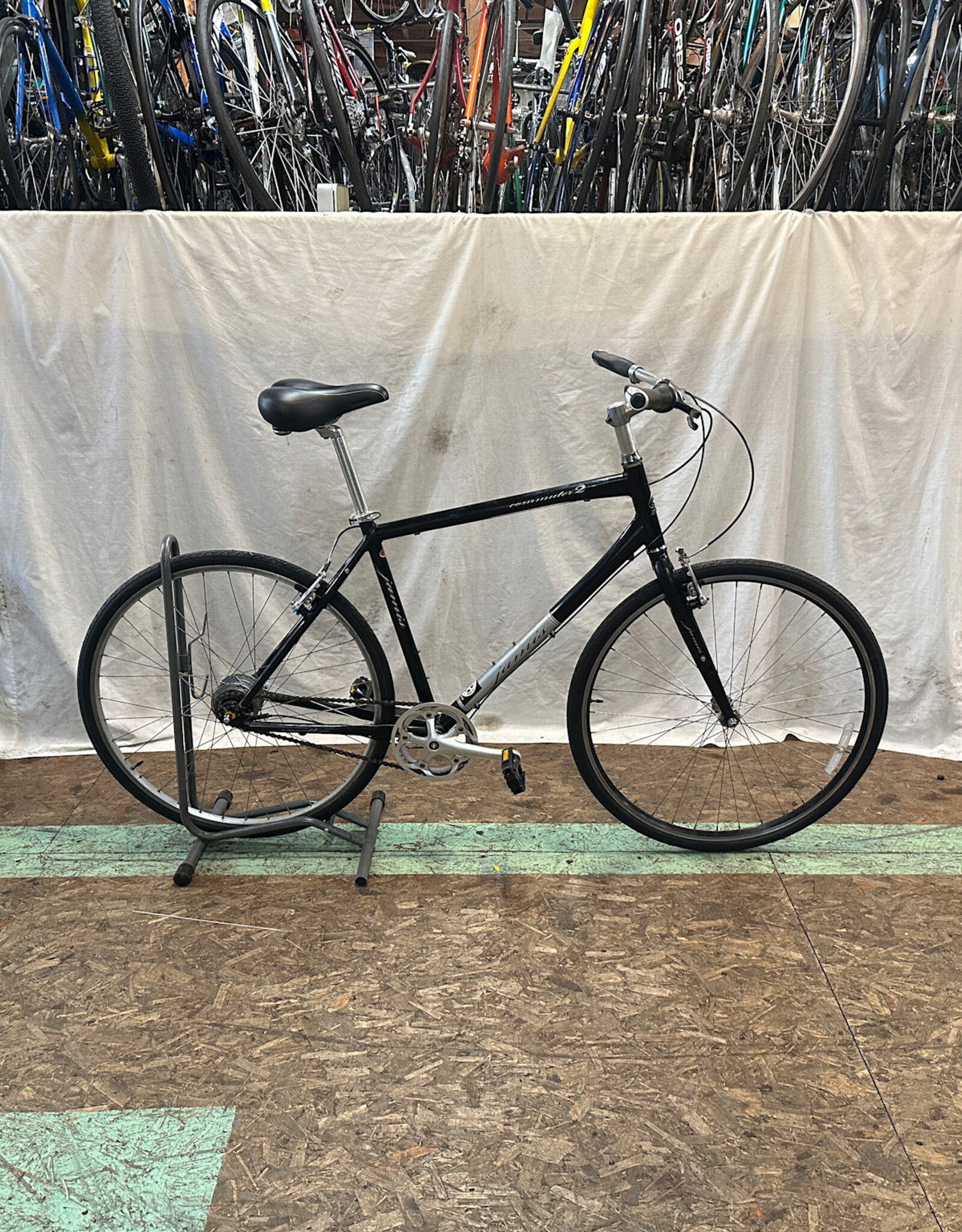 Jamis 21" Jamis Commuter 2 (014J H3L)