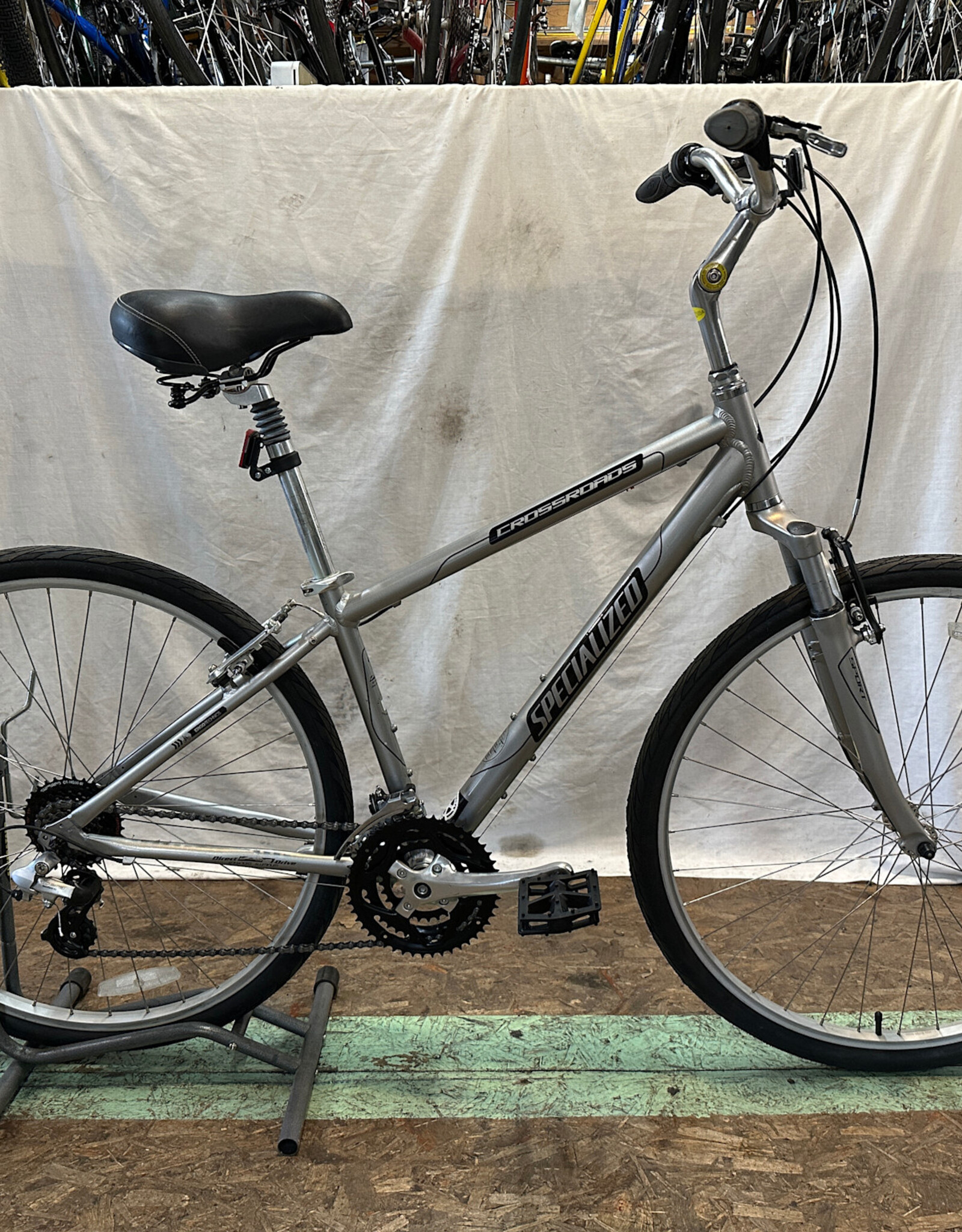 16.5" Specialized Crossroads (0706 B4L)