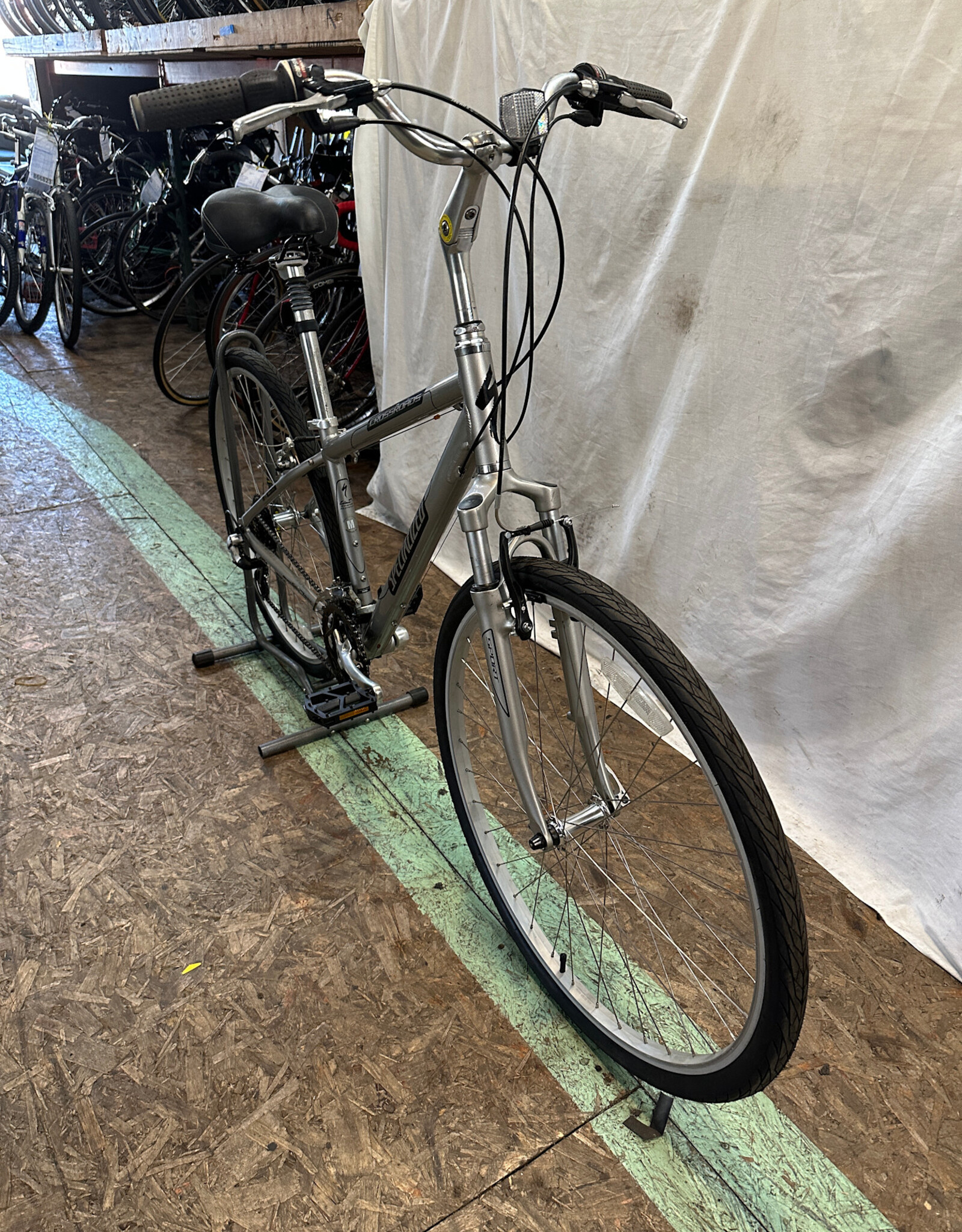 16.5" Specialized Crossroads (0706 B4L)