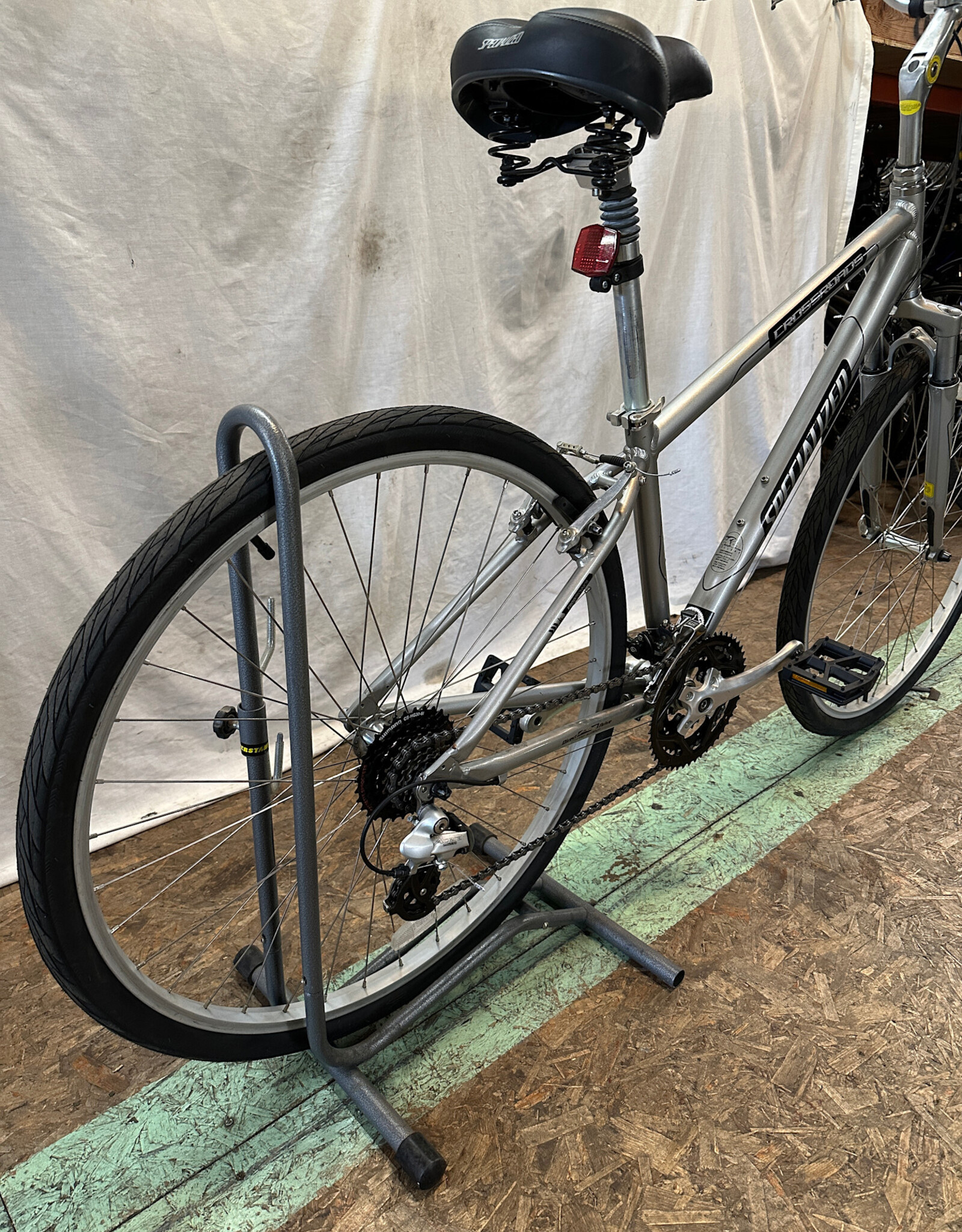 16.5" Specialized Crossroads (0706 B4L)