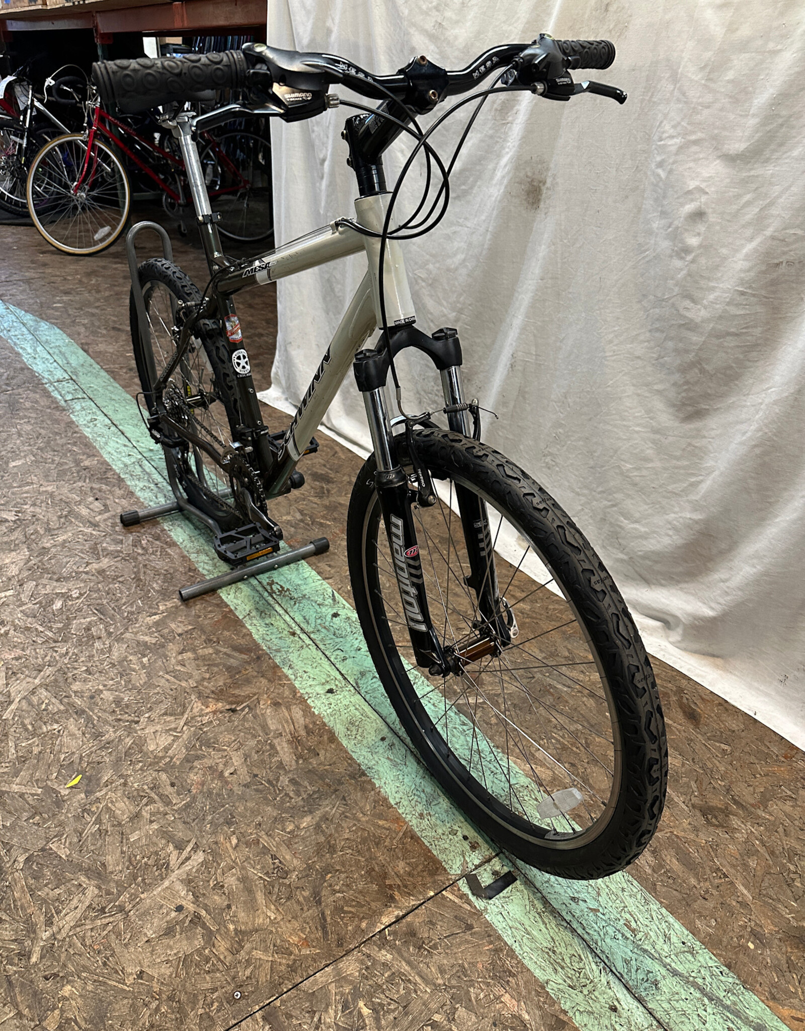 20.5" Schwinn Mesa (2152 G4L)