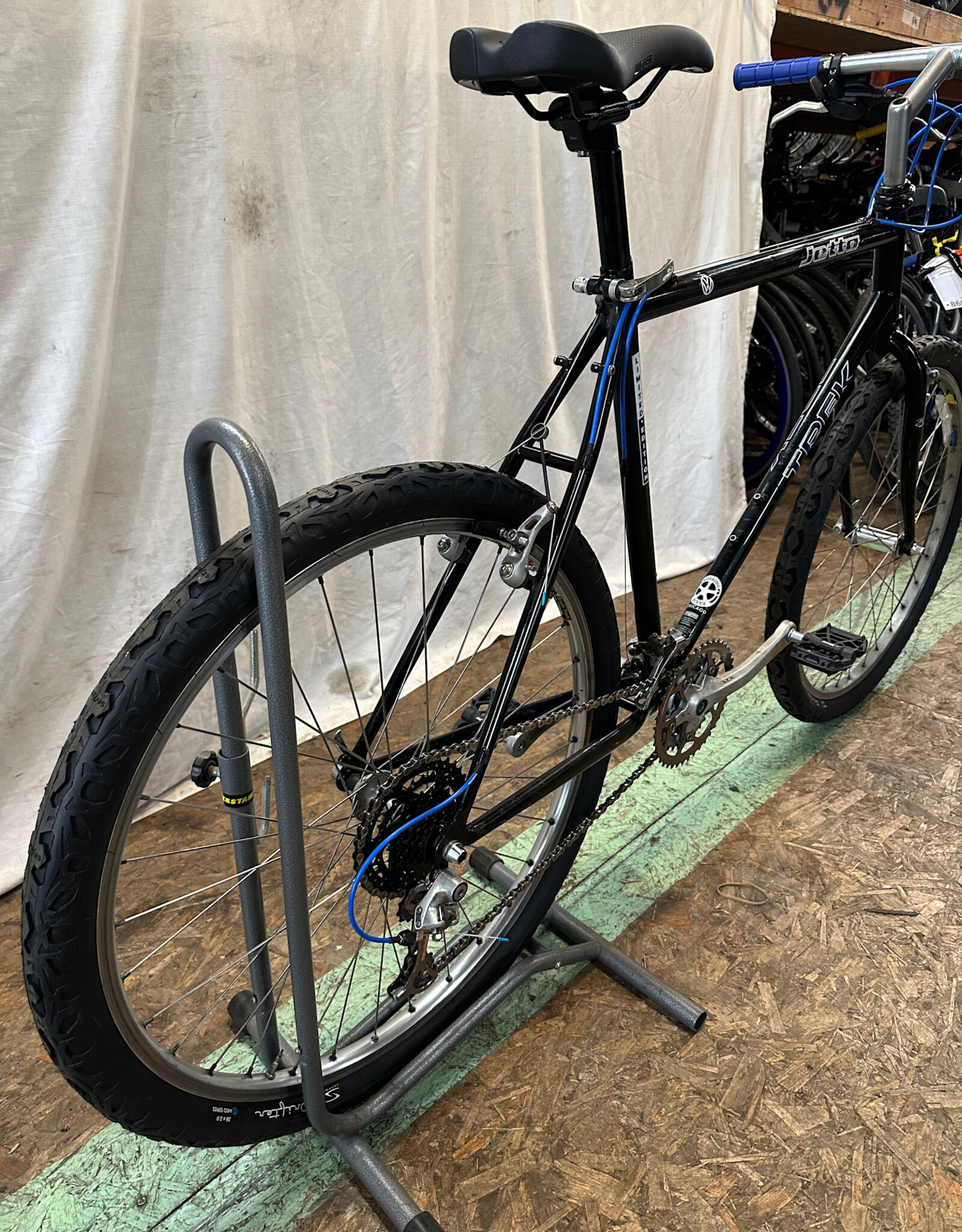 20.5" Trek Jetta (8581 G4L)