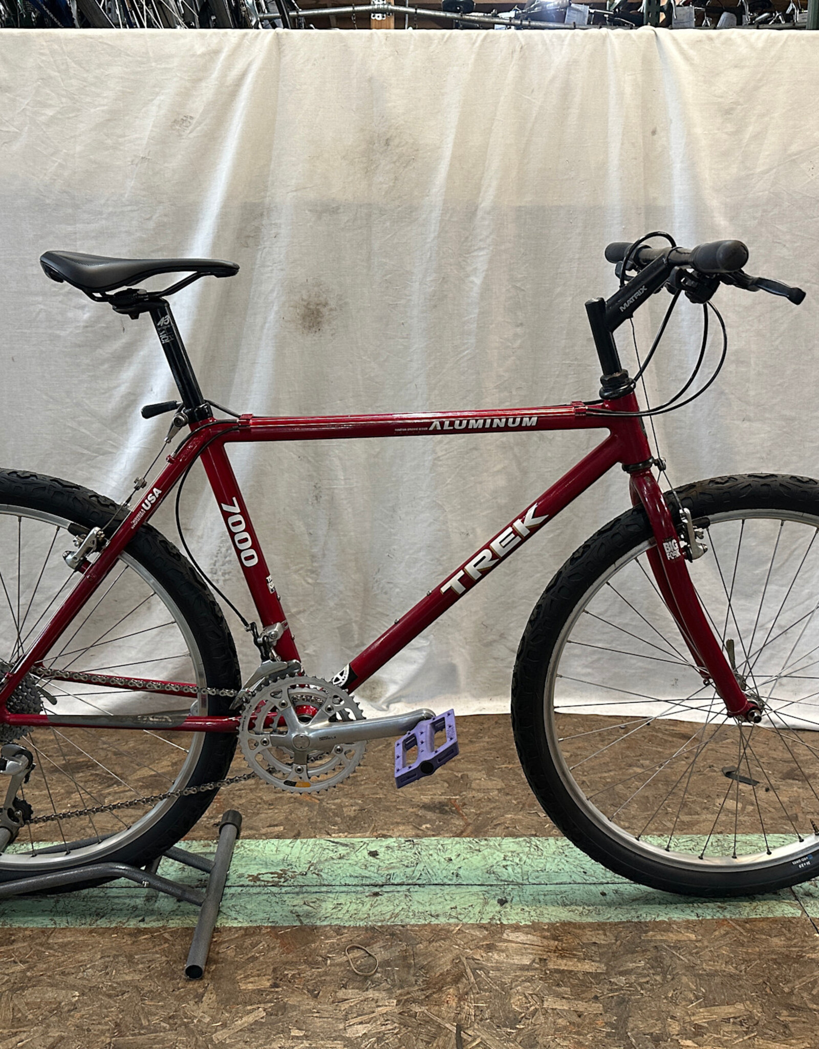 18" Trek 7000 (2302 G4L)