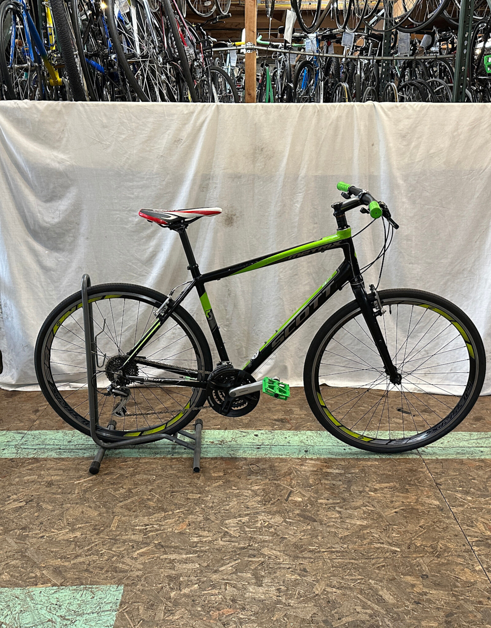 Scott 19.5"  Scott Metrix 40 (6599 G4L)