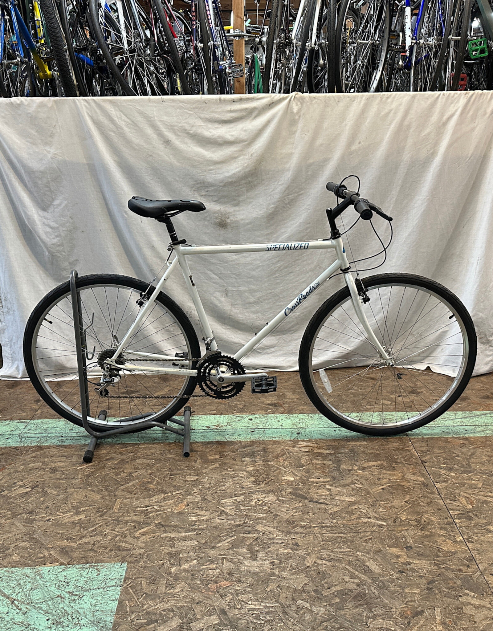 22" Specialized Crossroads Cruz (3255 G4U)