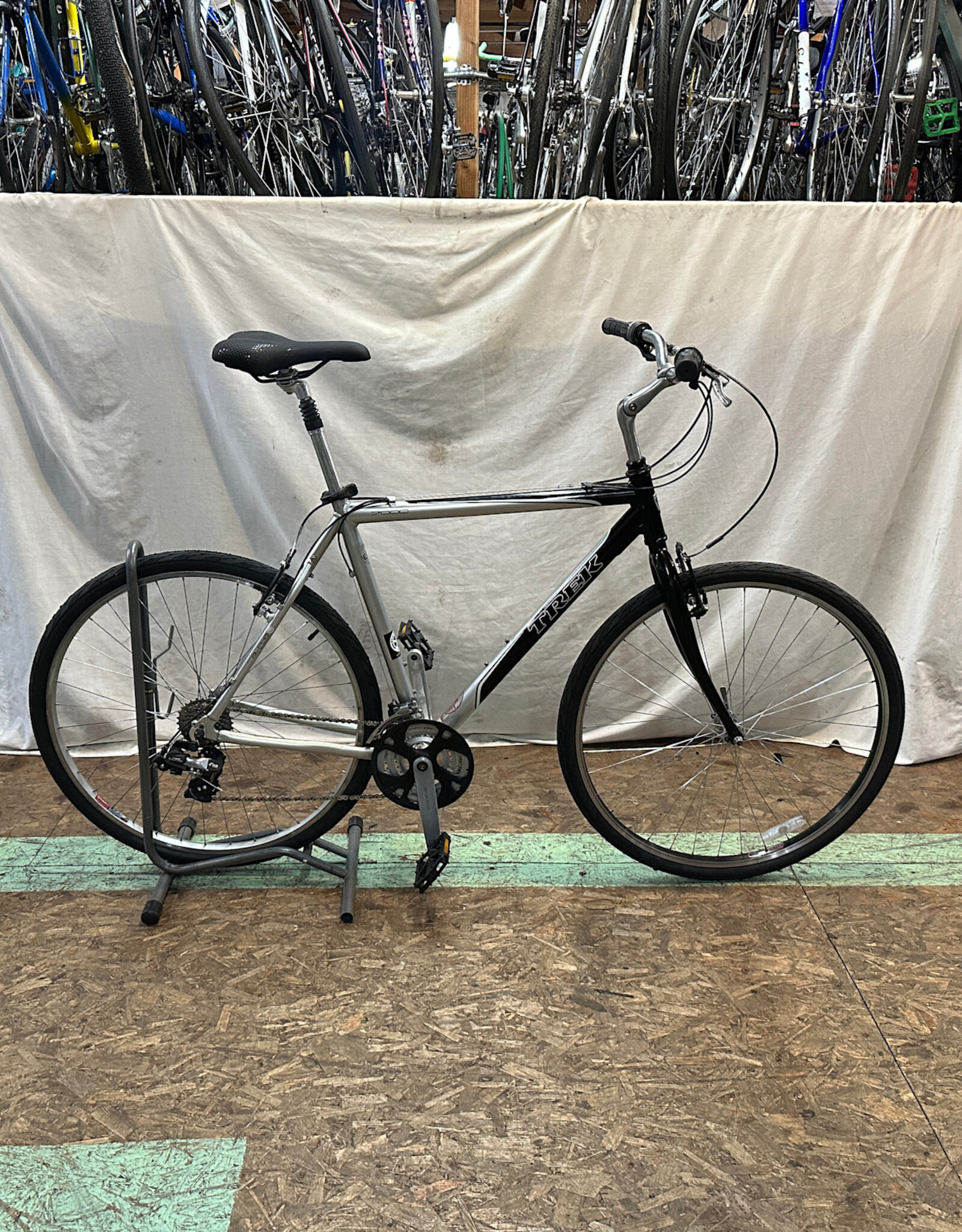 22.5" Trek 7000 (838C B5U)