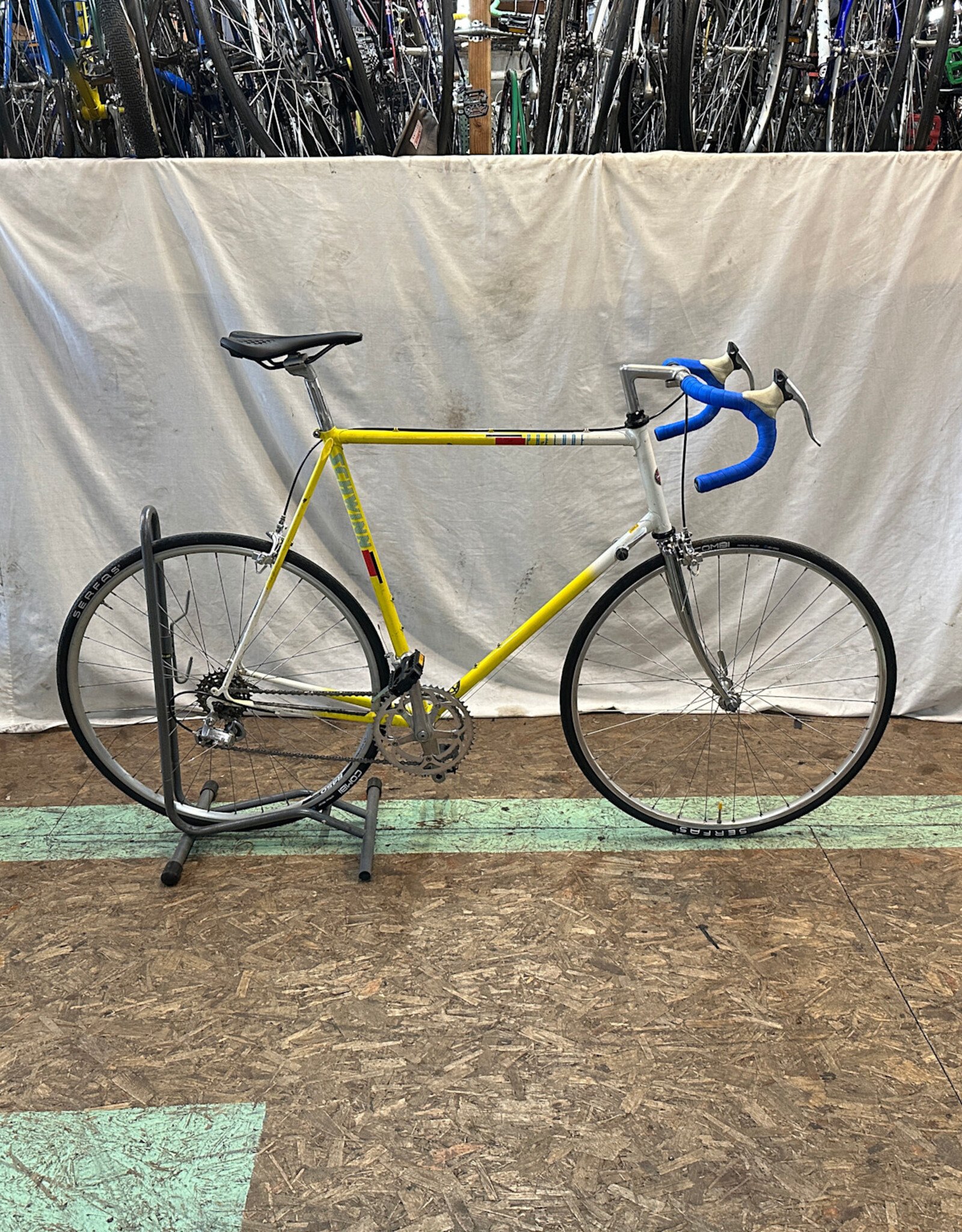 61cm Schwinn Prelude (5641 C2U)