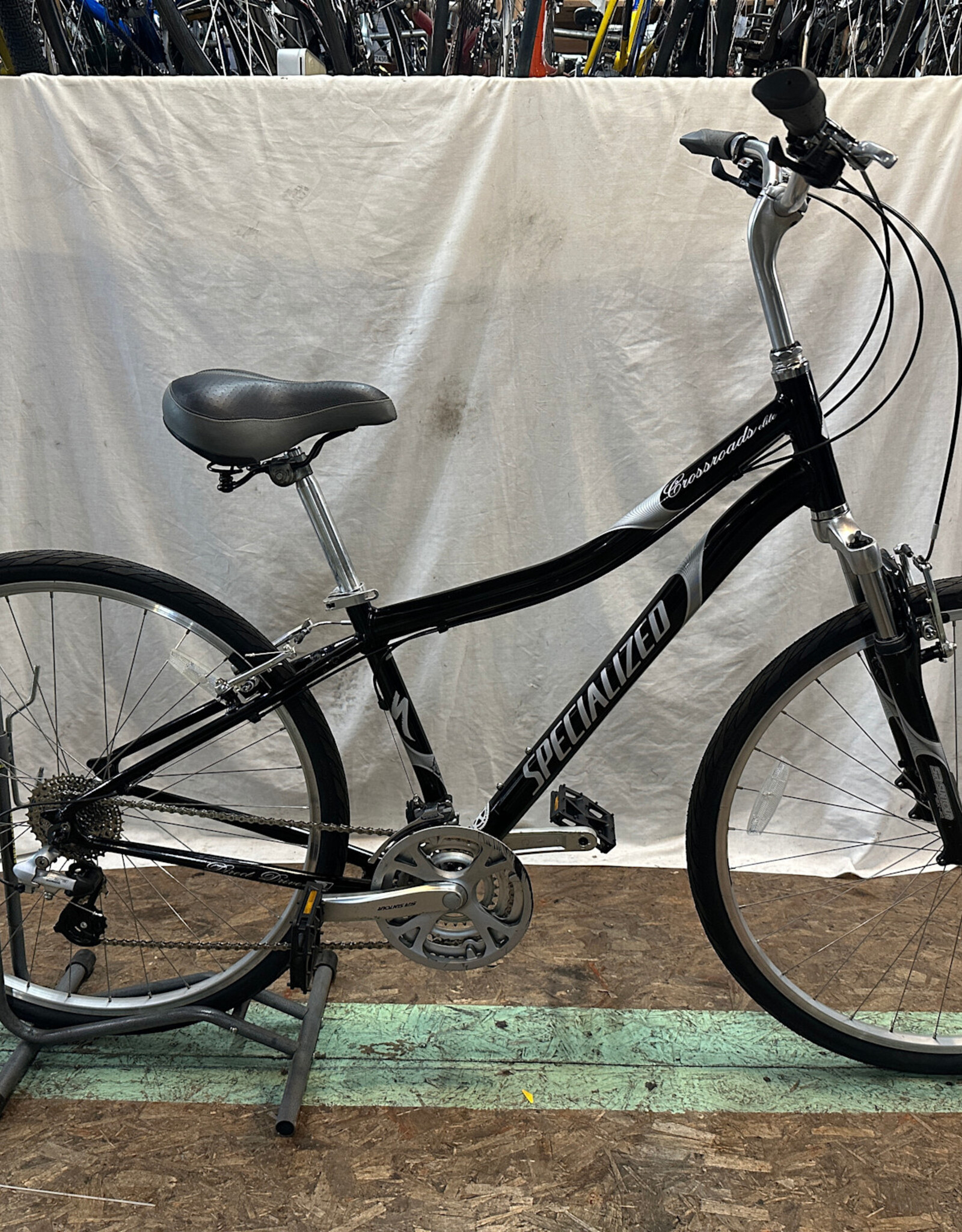 16.5" Specialized Crossroads (0389 E1U)