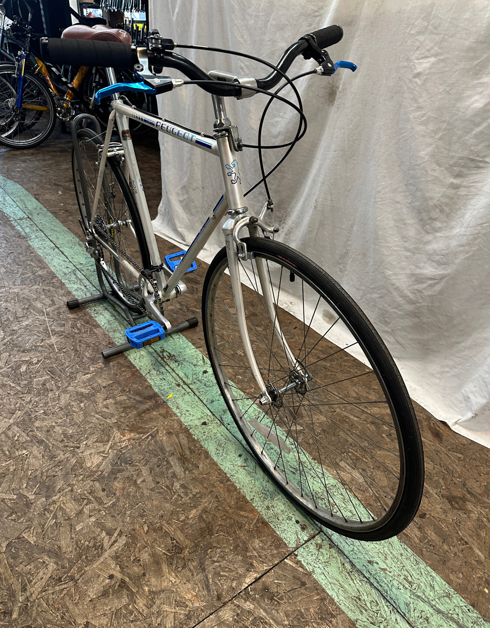 56cm  Peugeot Road (6860 E2U)