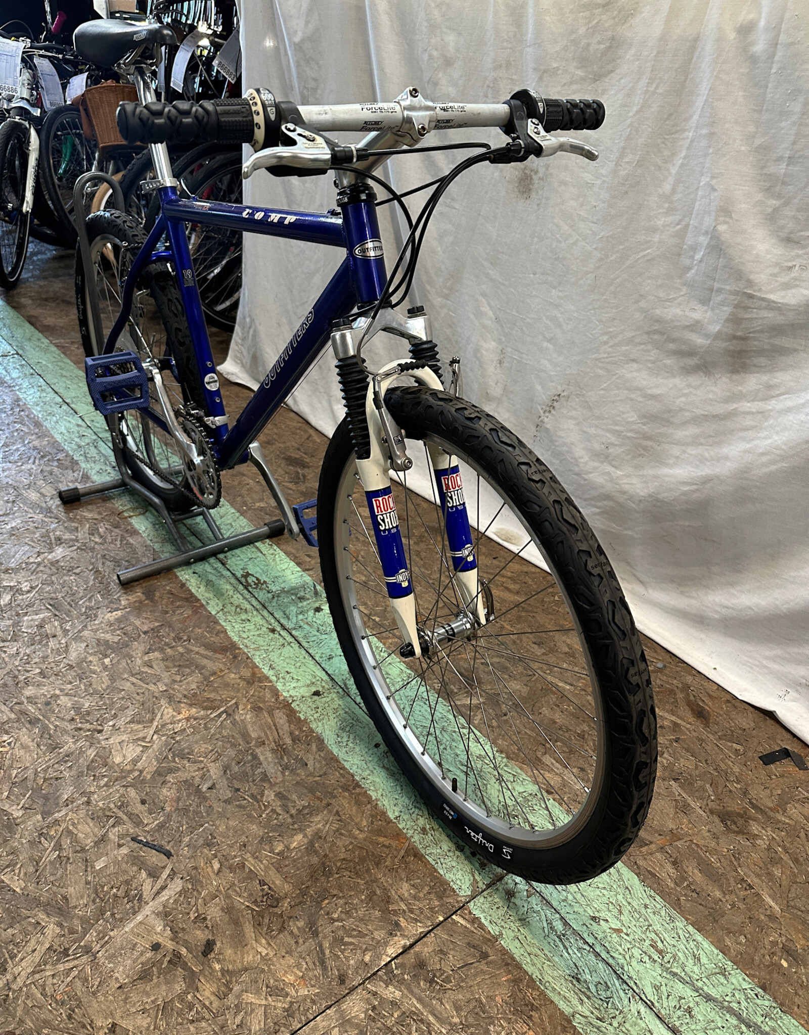 19"  Outfitters Comp (0352 K4U)
