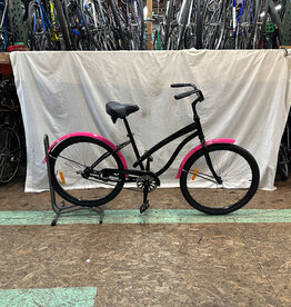 17" 2 Broke Girls Cruiser (0143 K4L)