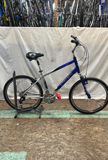 18.5"  Trek Navigator 300 (1380 K4L)