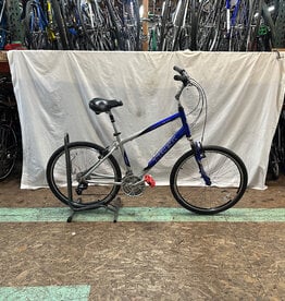 18.5"  Trek Navigator 300 (1380 K4L)