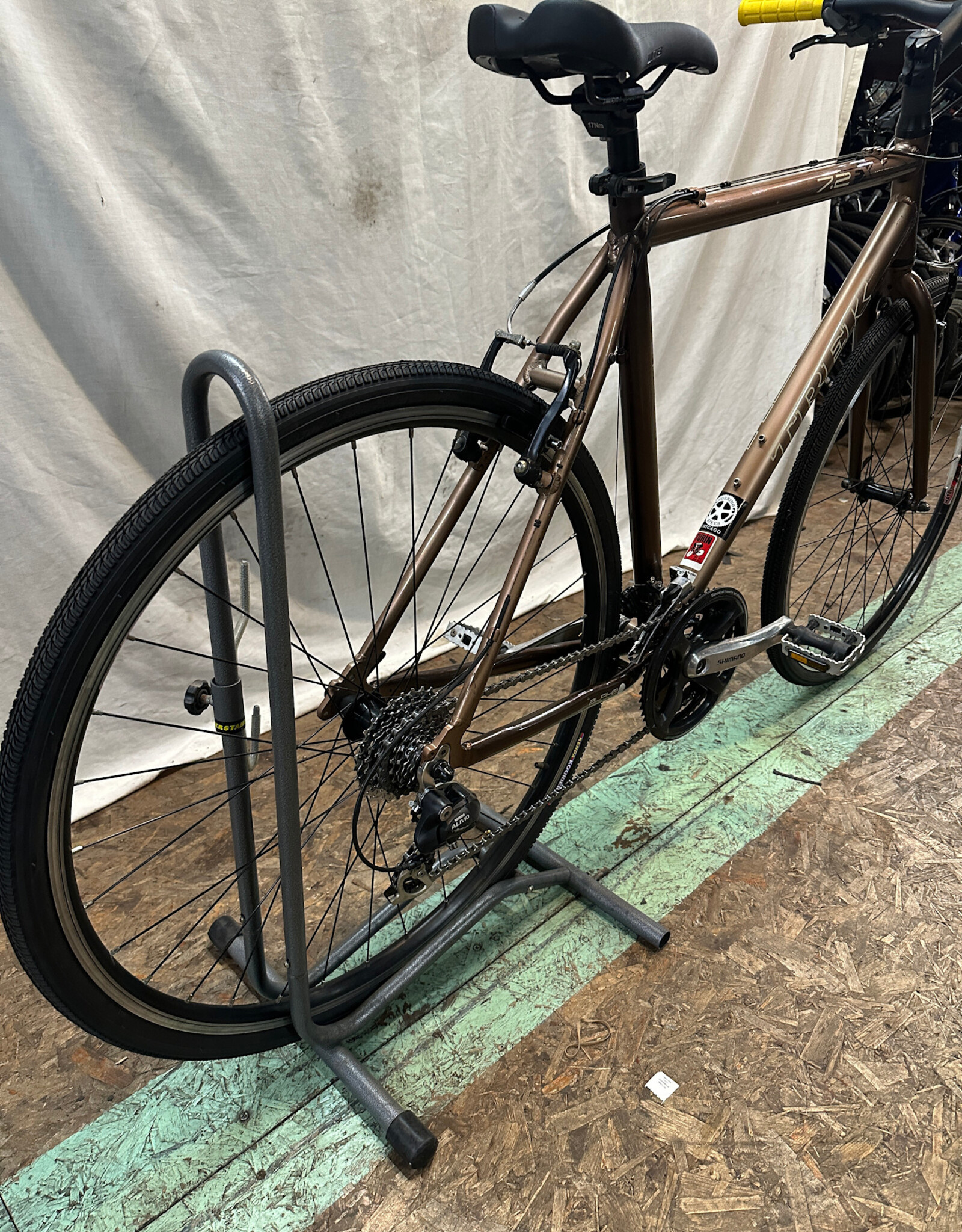 22.5" Trek 7.2 FX (338C I4L)