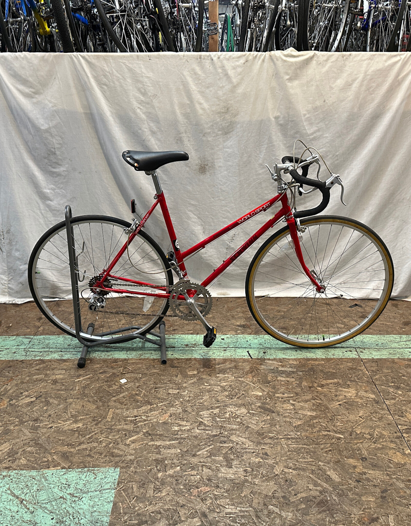 52cm Schwinn World Sport (3883 H2U)