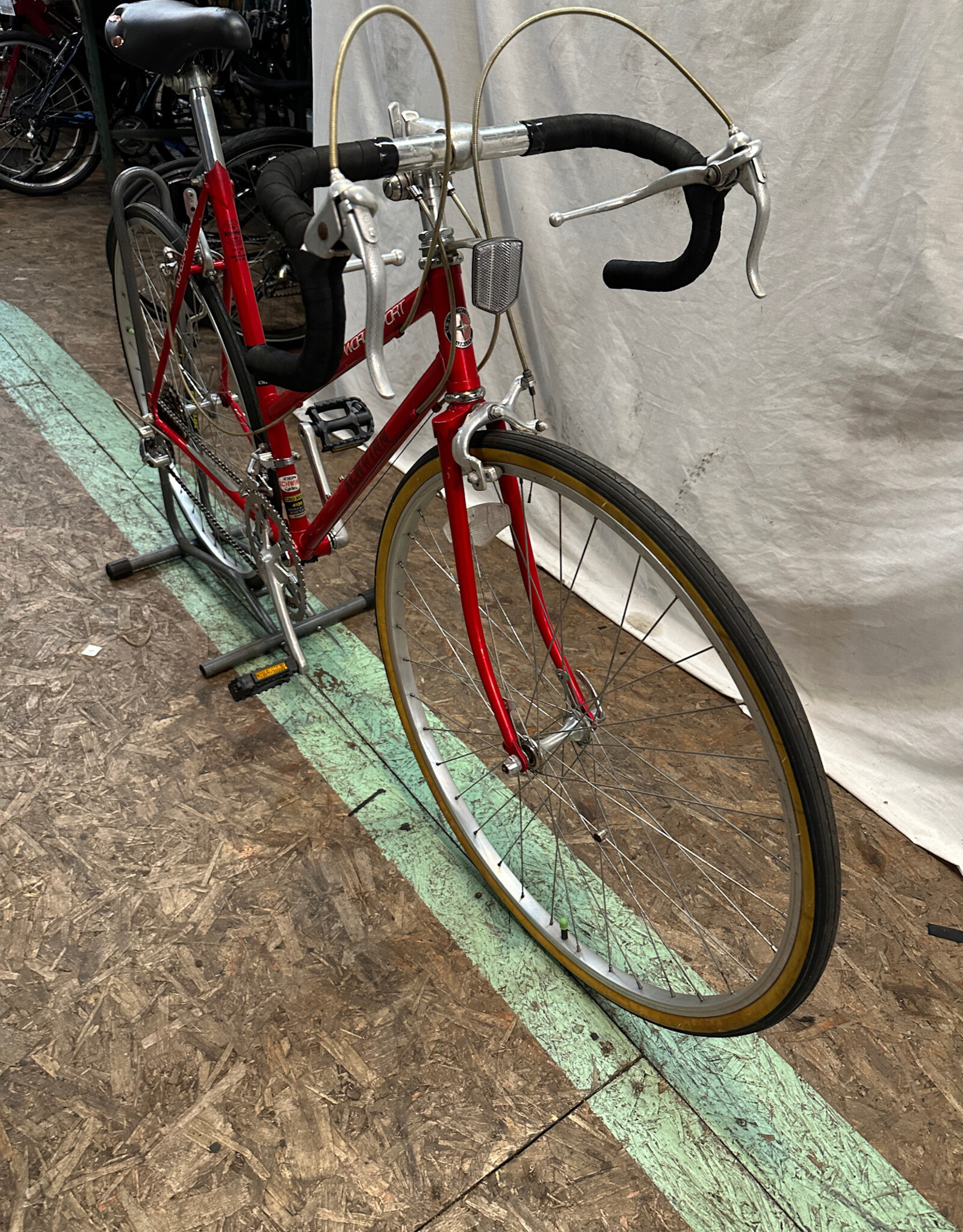 52cm Schwinn World Sport (3883 H2U)