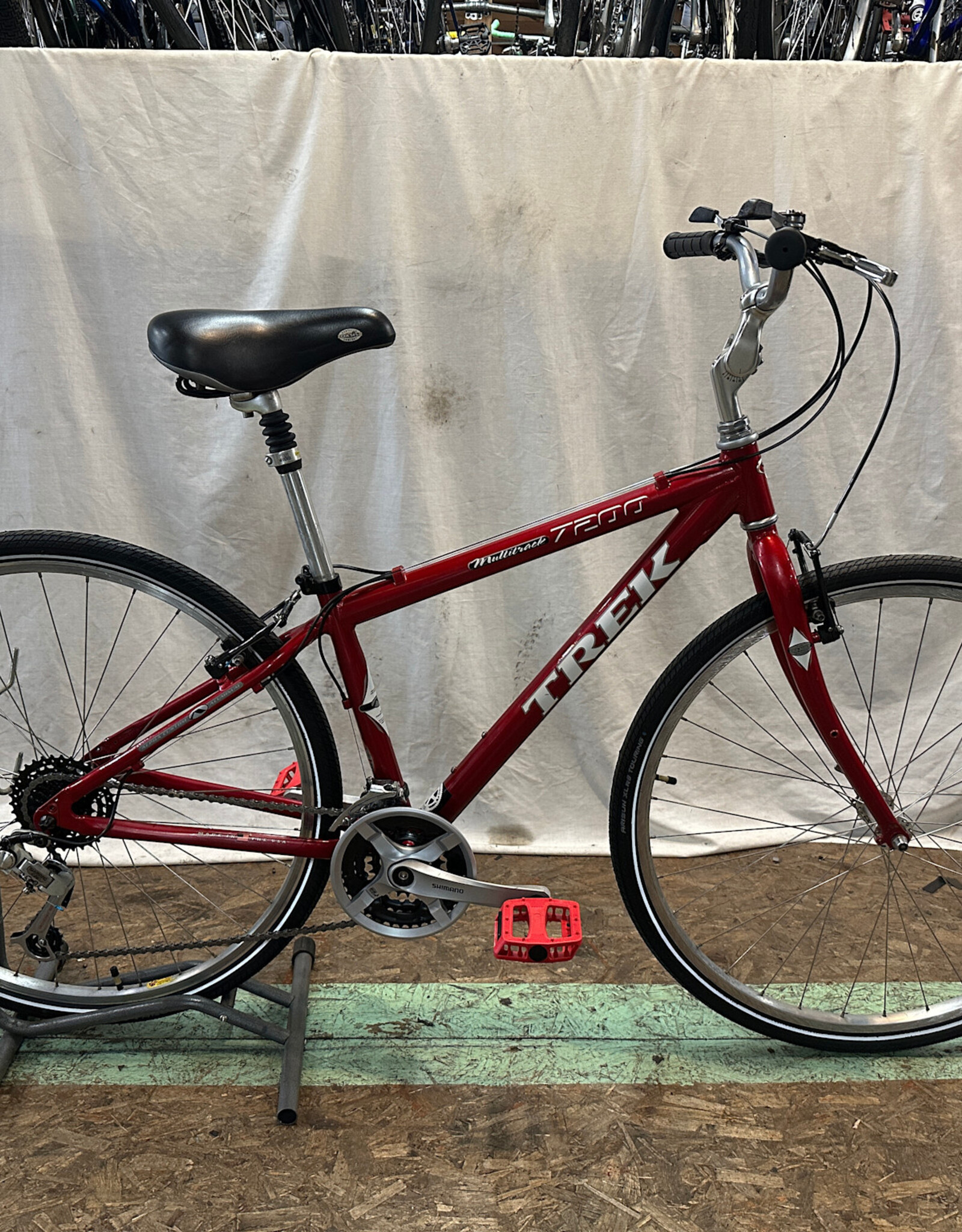 15" Trek 7200 MultiTrack (229S A1L)