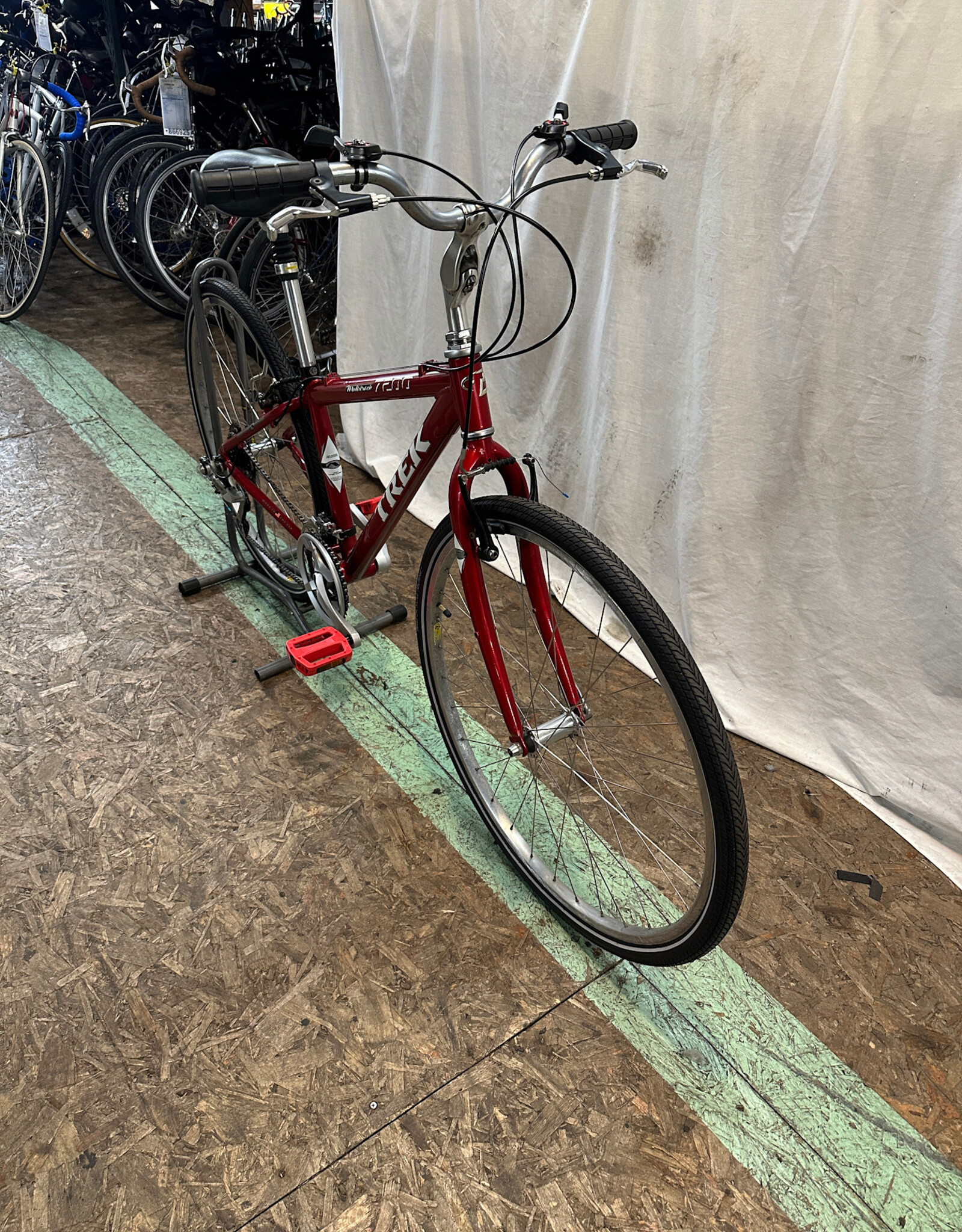 15" Trek 7200 MultiTrack (229S A1L)