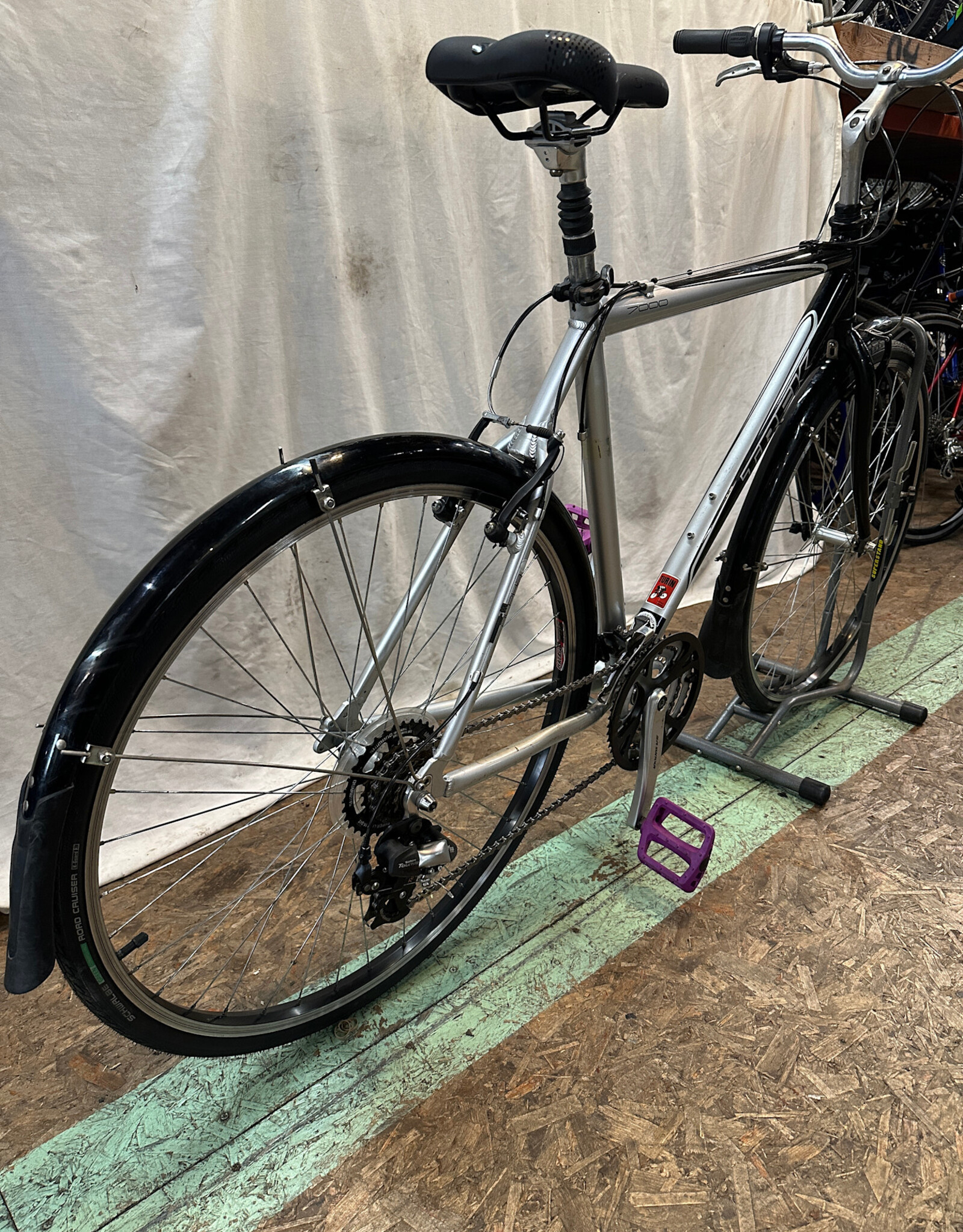 22.5" Trek 7000 (749D A1L)