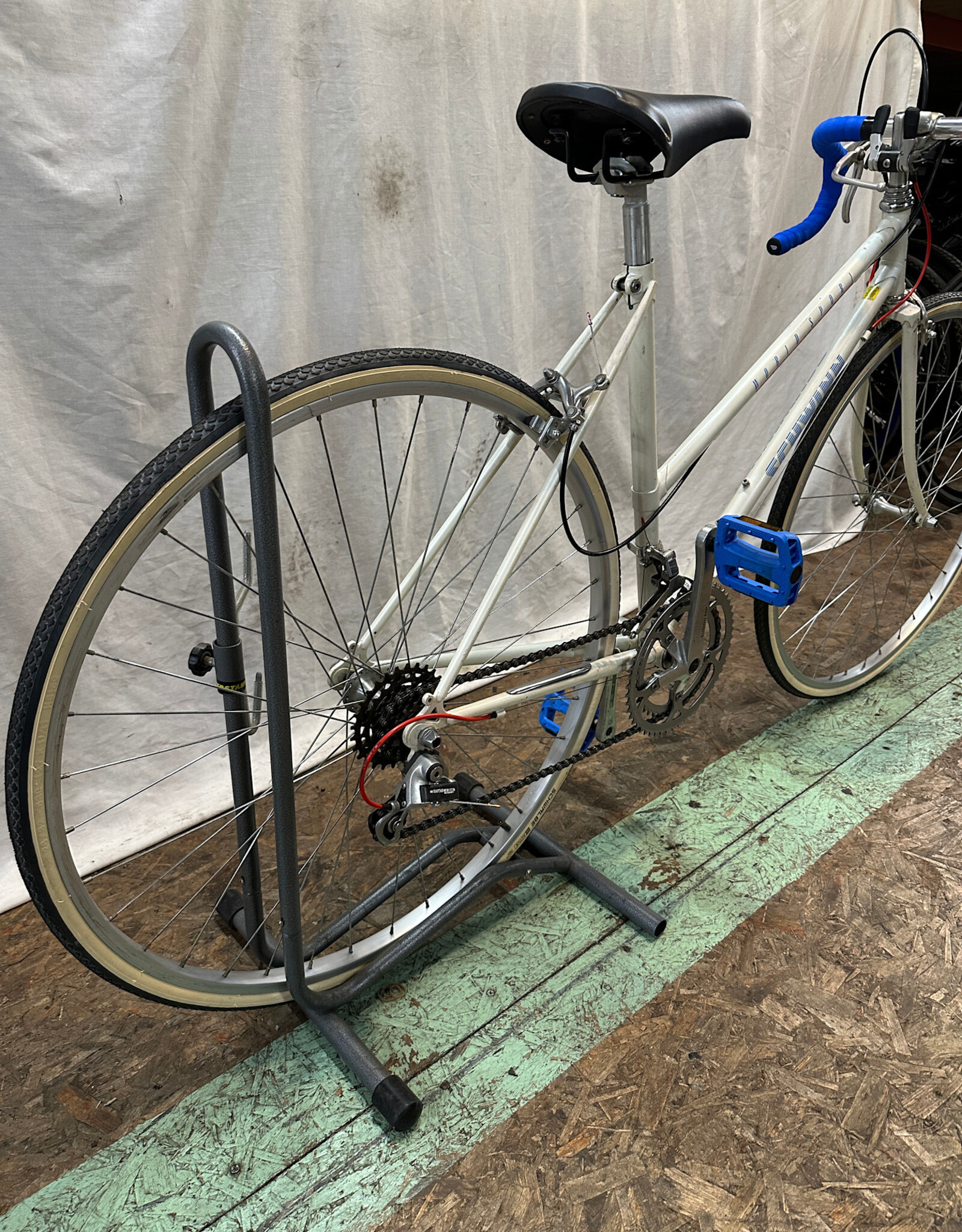 48cm Schwinn World Sport (6891 A2L)