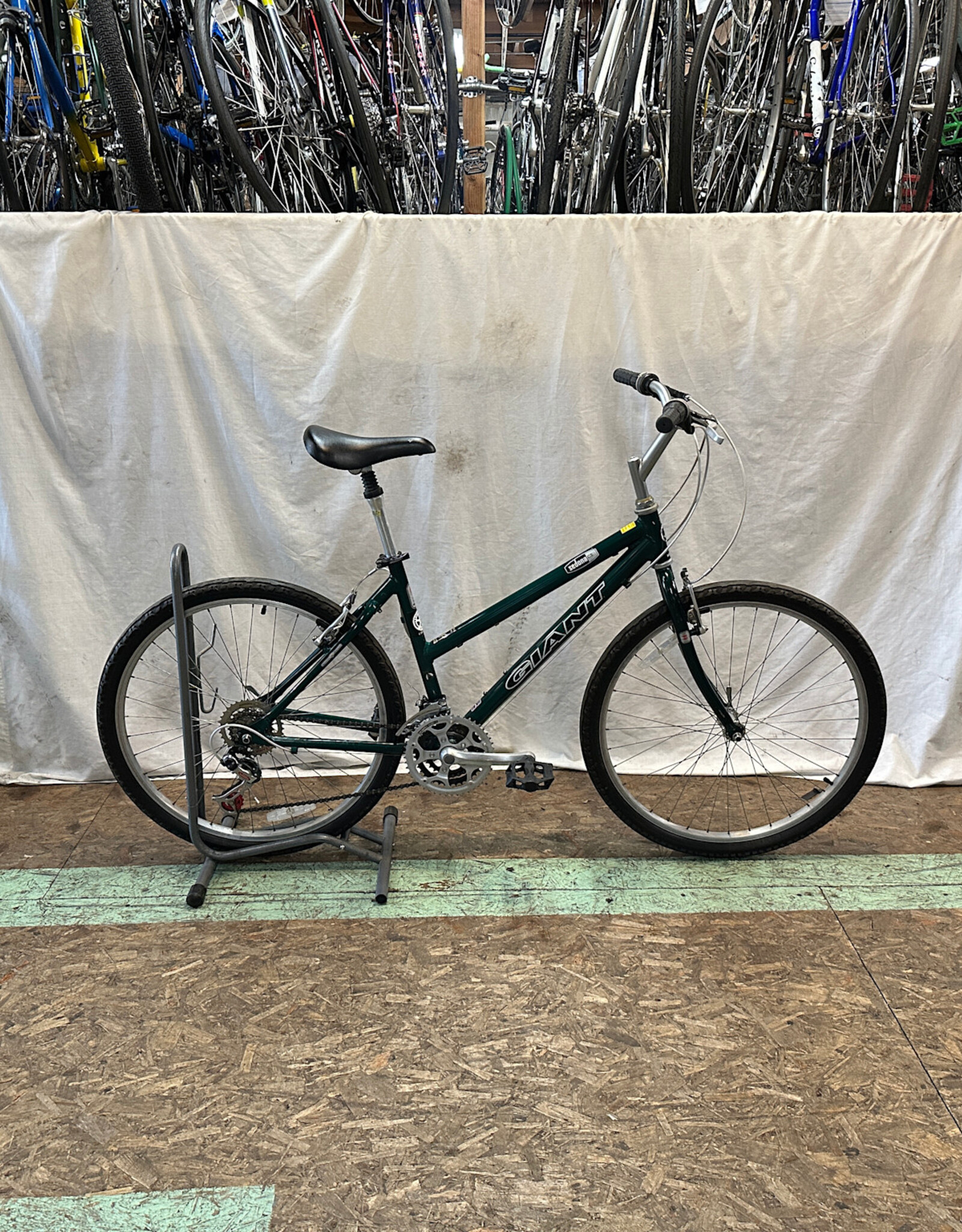17.5" Giant Sedona CS (3932 G2L)
