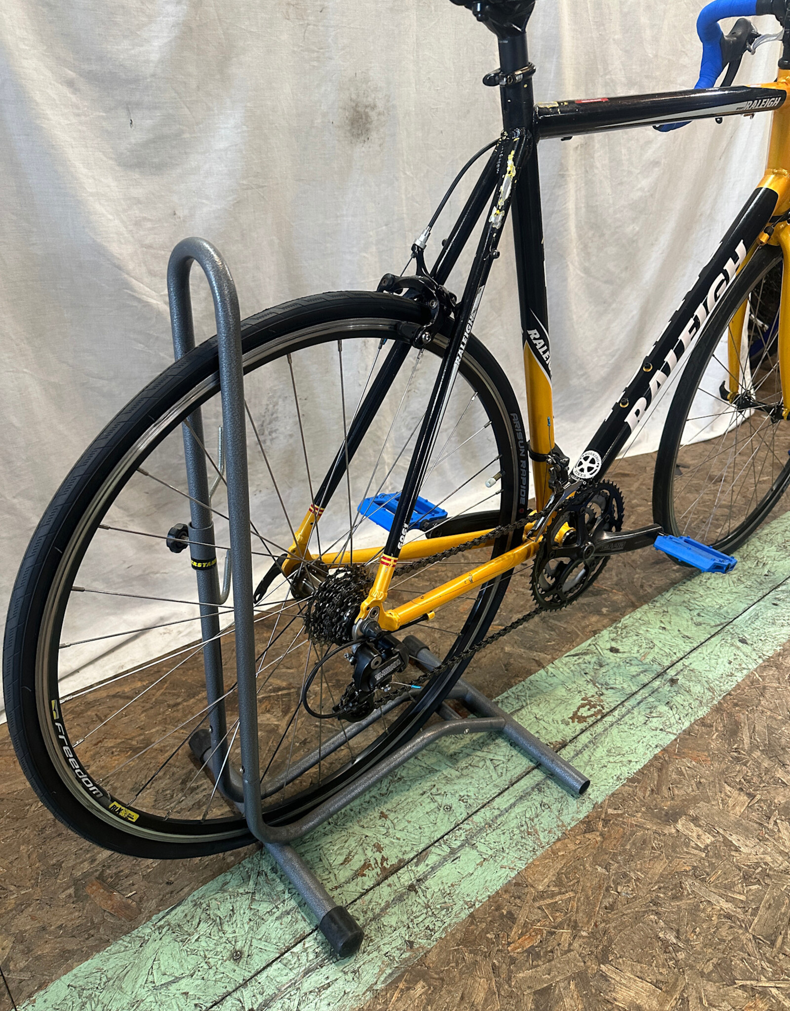 No 0407)Raleigh 外装 (前3段 後8段) 700 32C Vintage Raleigh 3