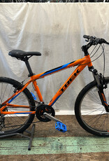 16" Trek 3500 (717K G2L)