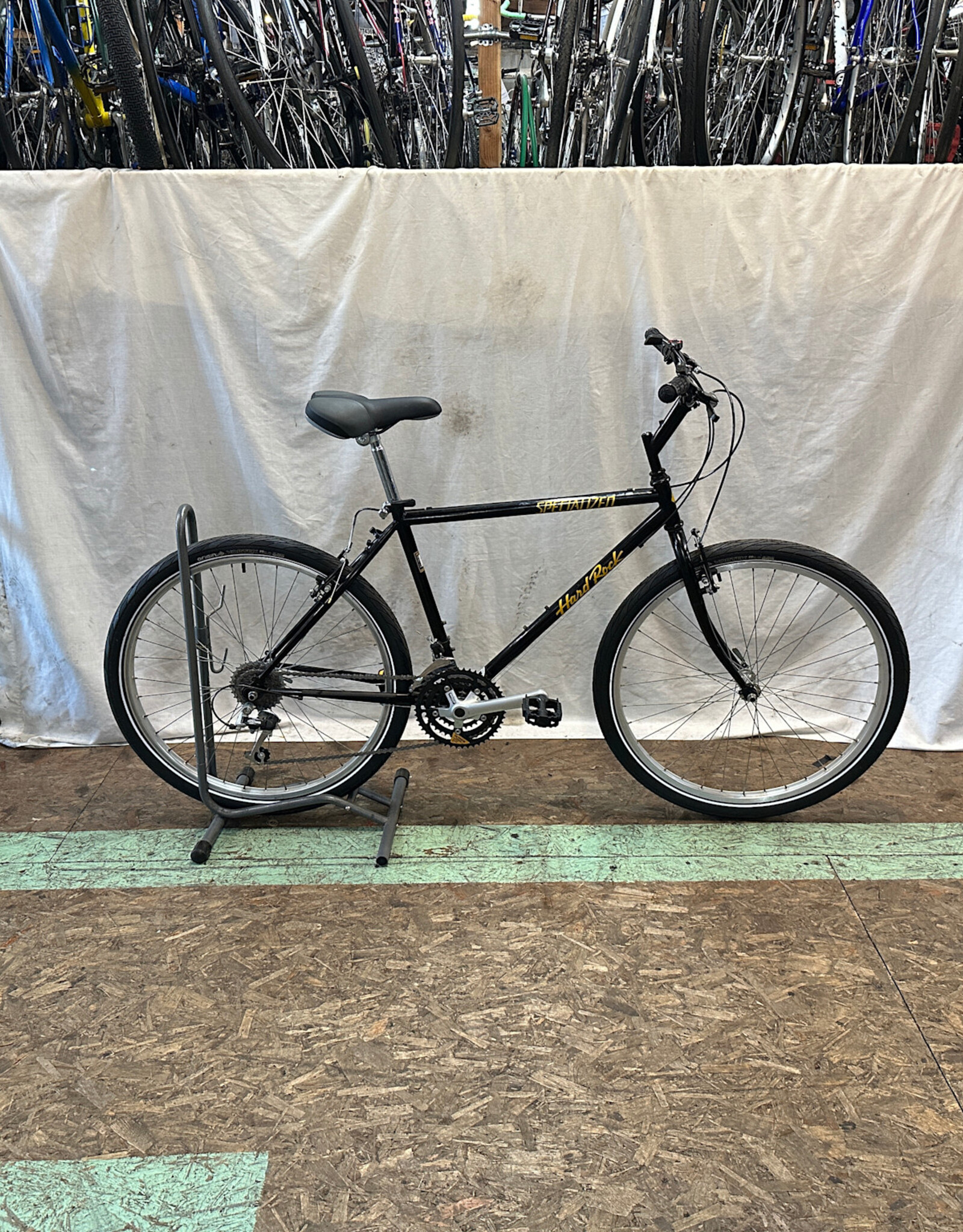 18" Specialized Hardrock (8998 A2U)