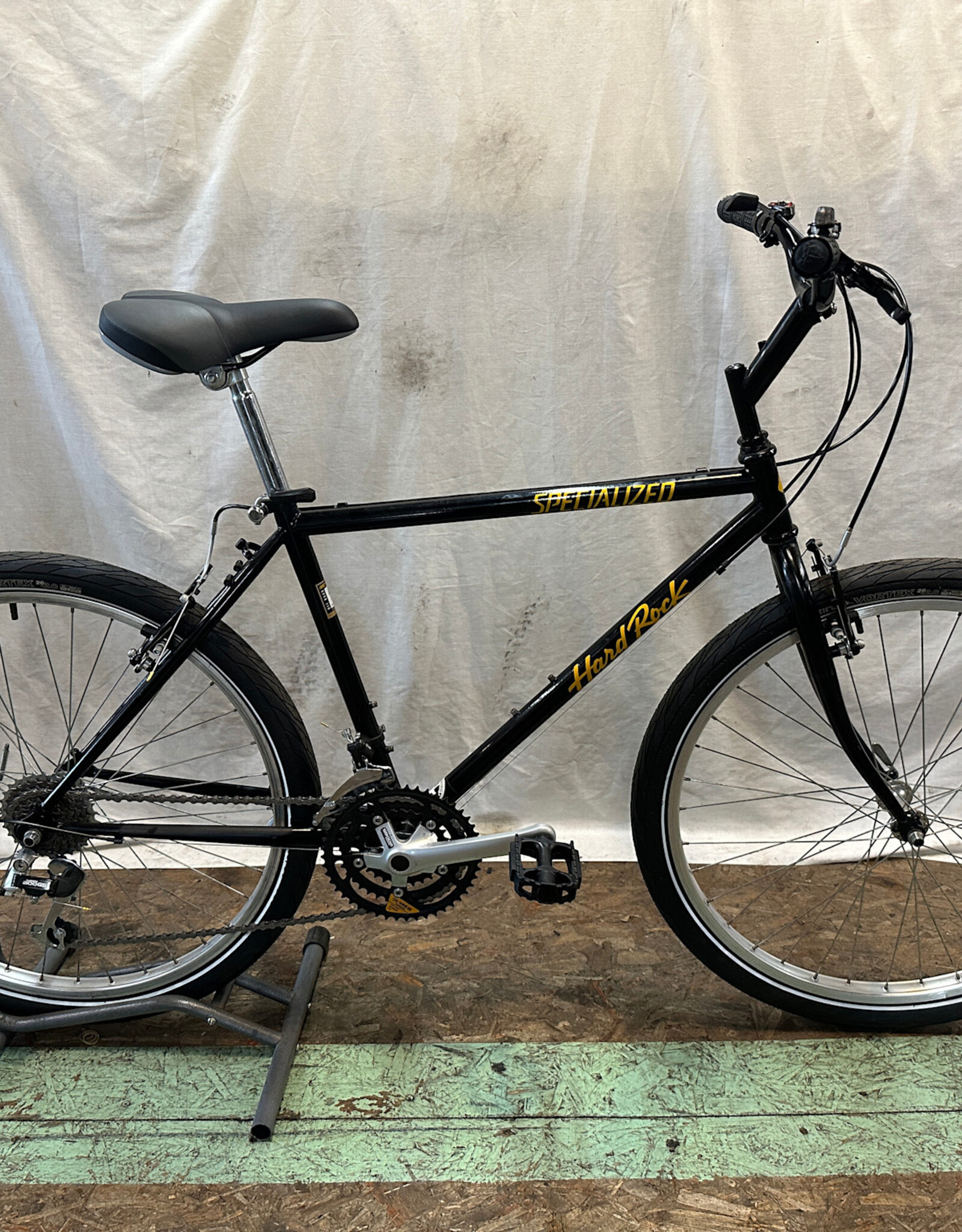 18" Specialized Hardrock (8998 A2U)