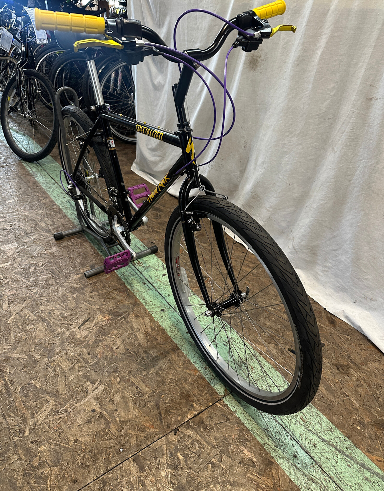18" Specialized Hardrock (5369 G4L)