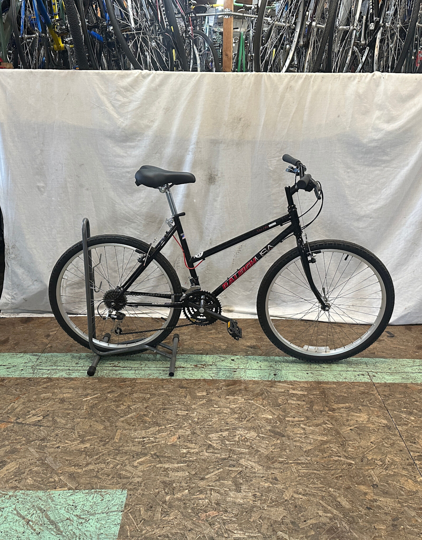 18" Raleigh Talon (0498 H4L)