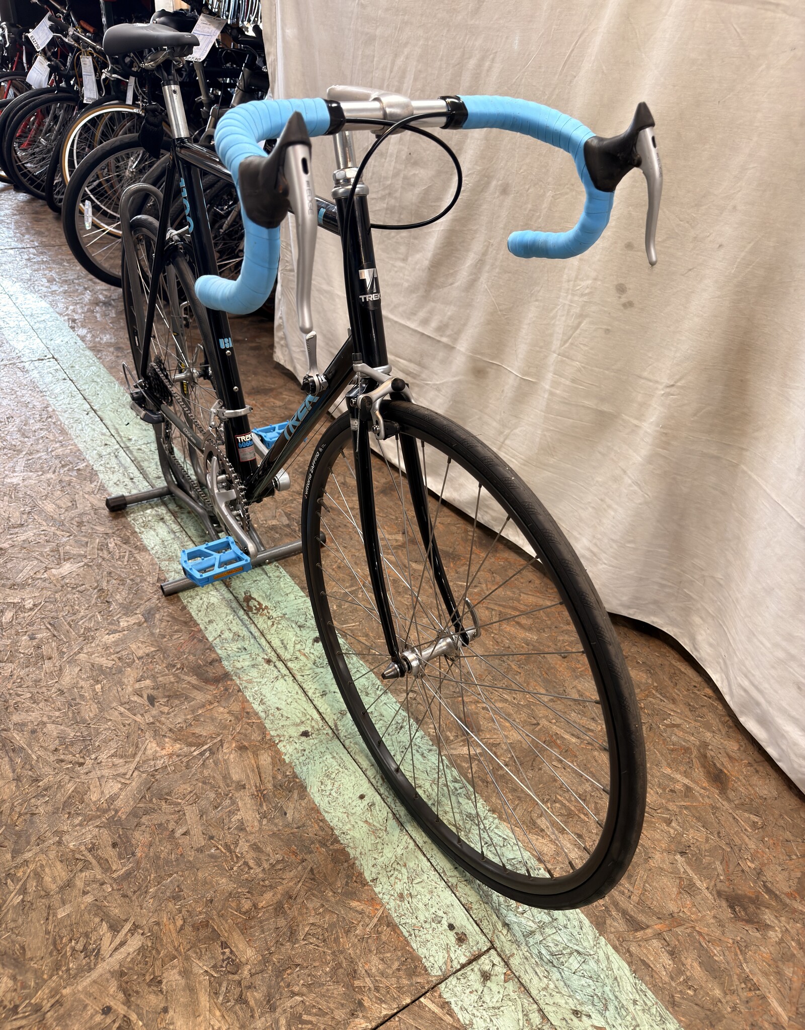 59cm Trek 1100 (7278 C3U)