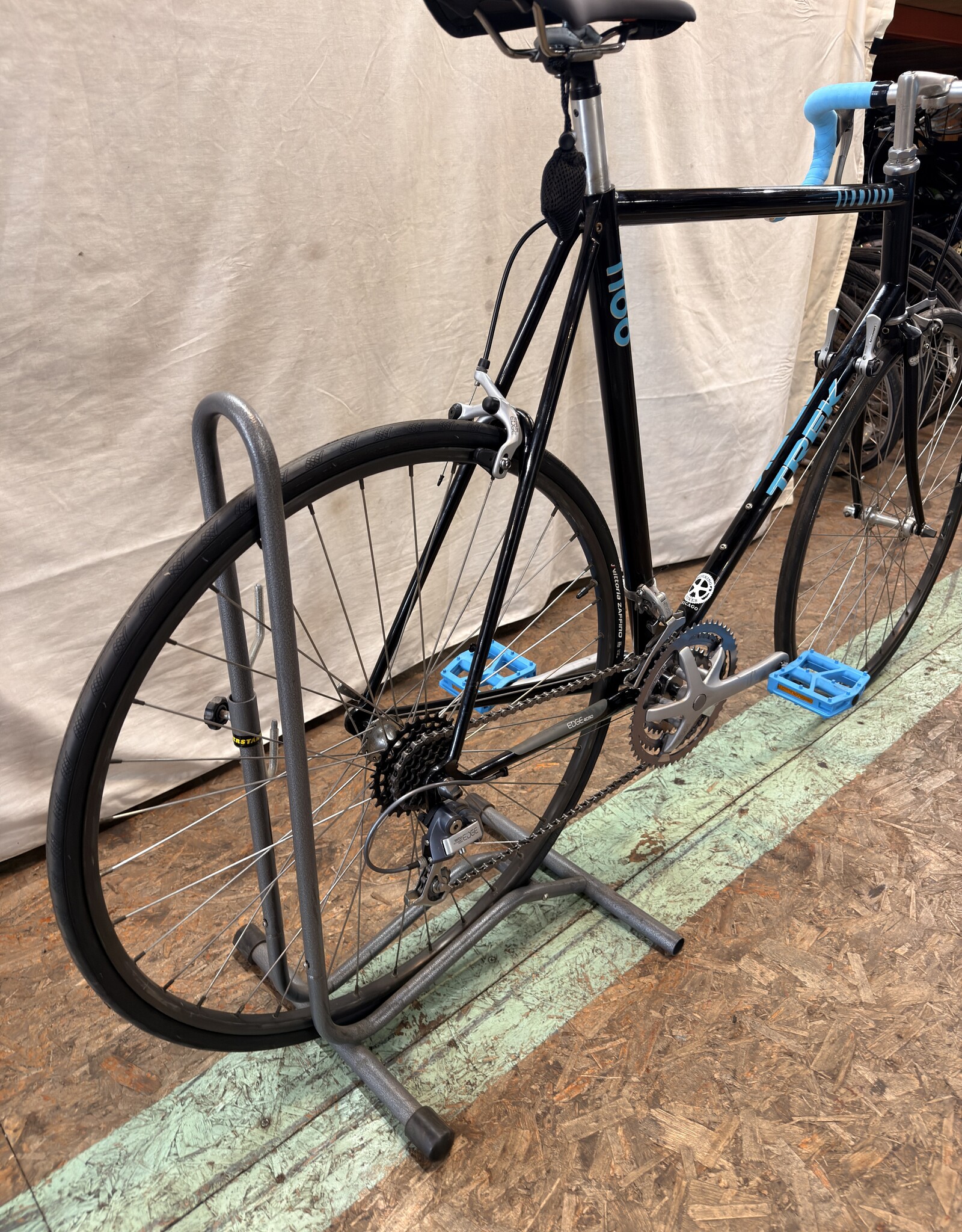 59cm Trek 1100 (7278 C3U)