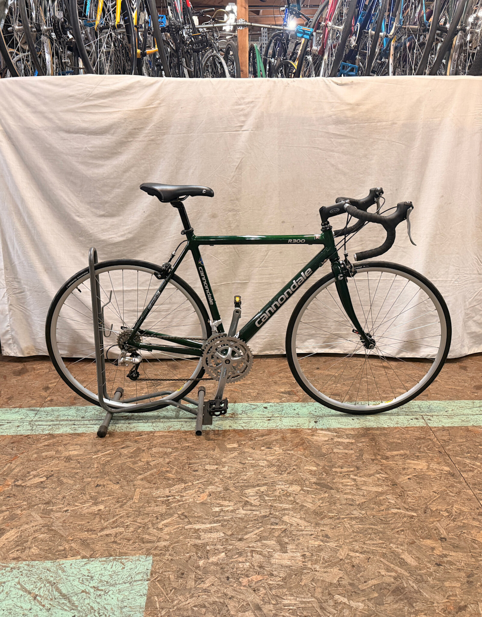 50cm Cannondale R300 (7452 C3U)