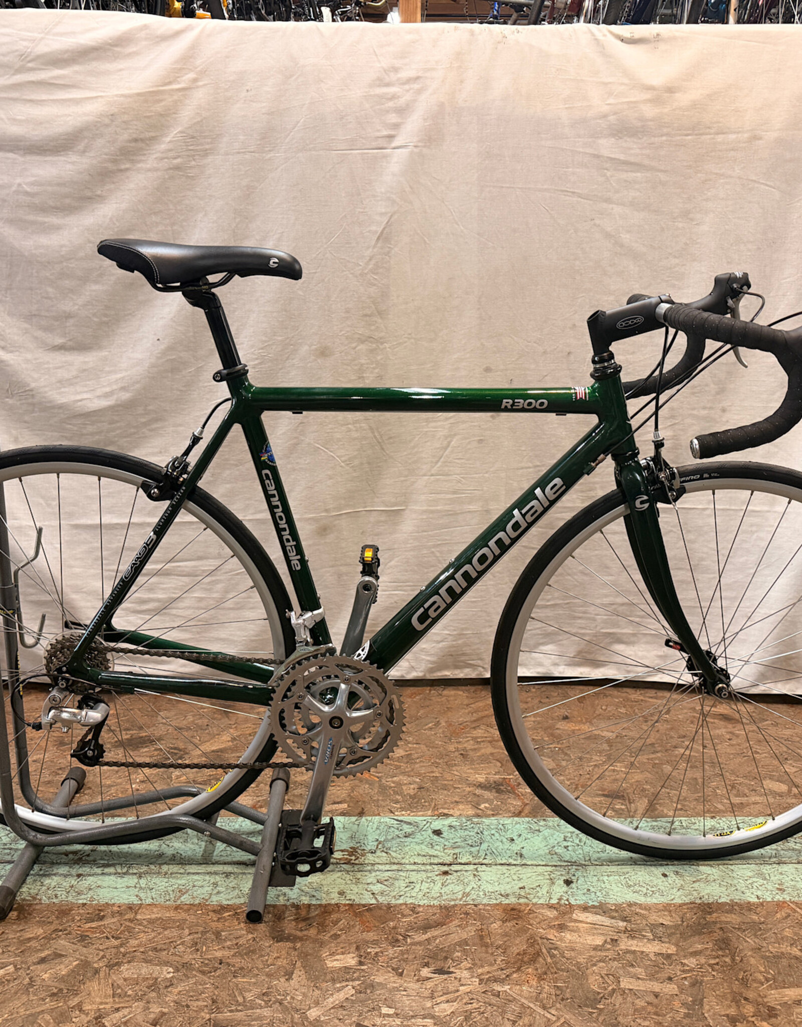 50cm Cannondale R300 (7452 C3U)