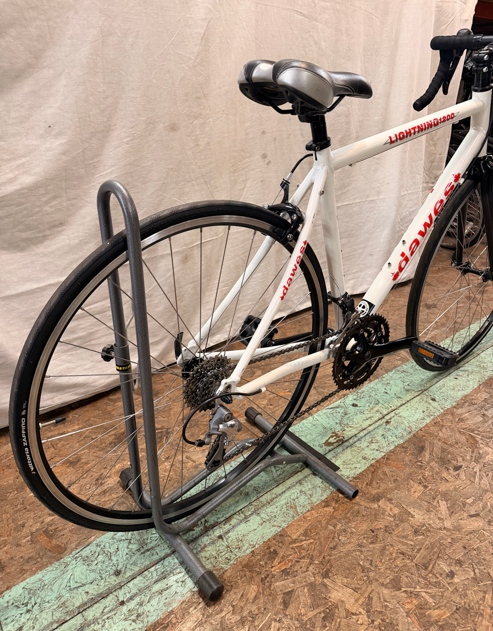 Dawes 51cm Dawes Lightning 1200 (0097 C3U)