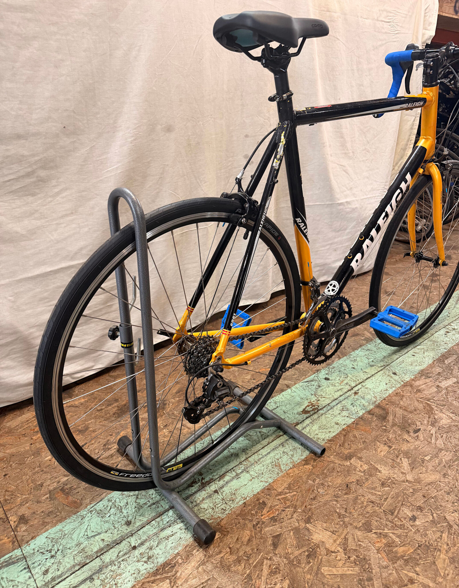 Raleigh 62cm Raleigh Sport (3877 C3U)