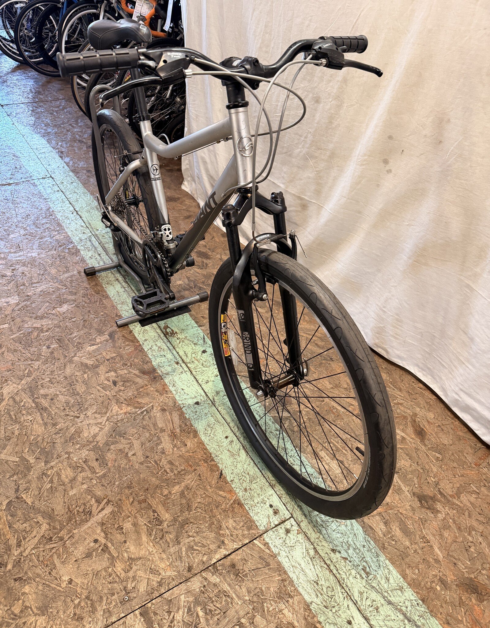 18in Giant Boulder (B528) C4U